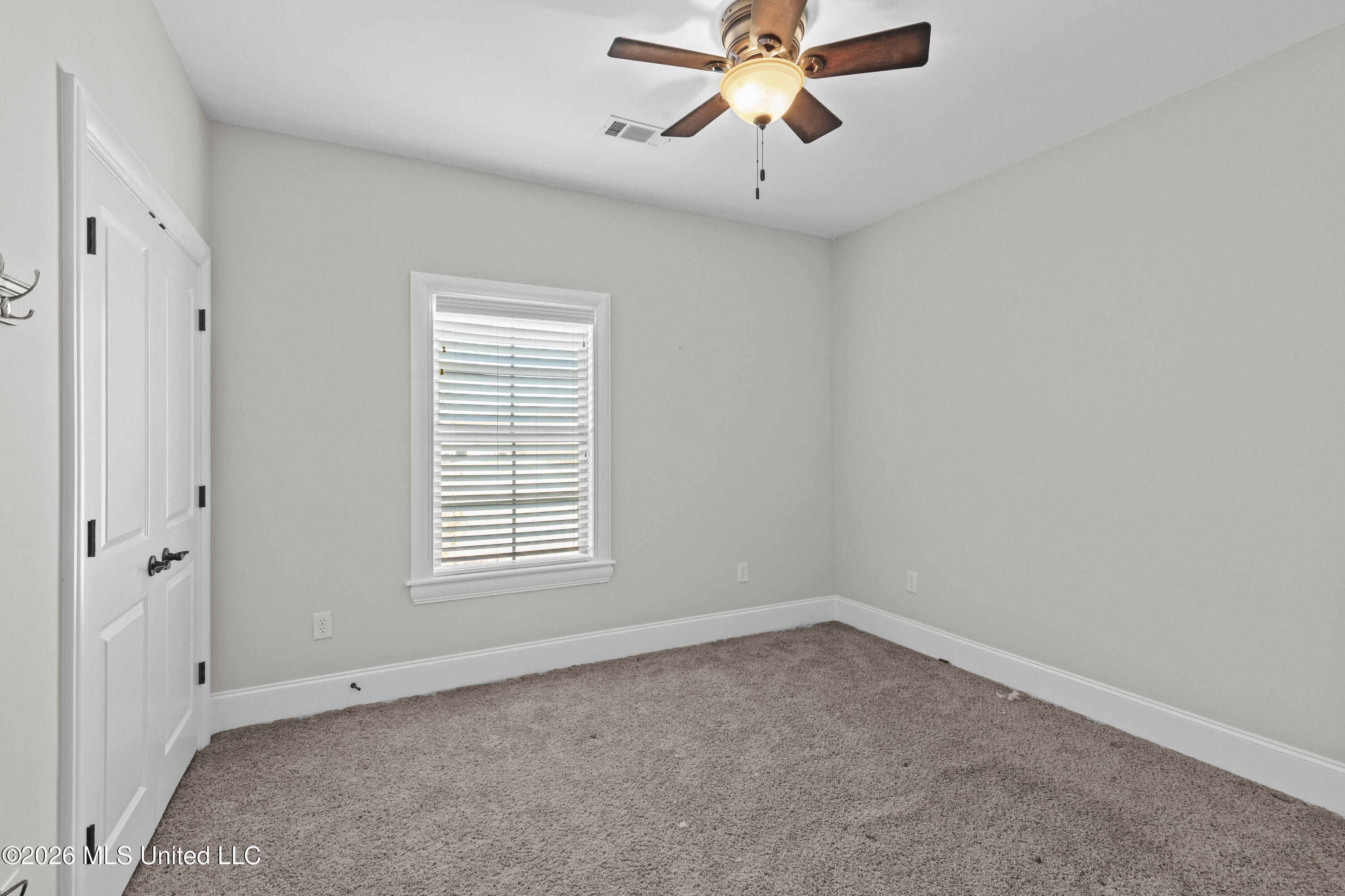 121 Harbor View Drive Property Photo 28