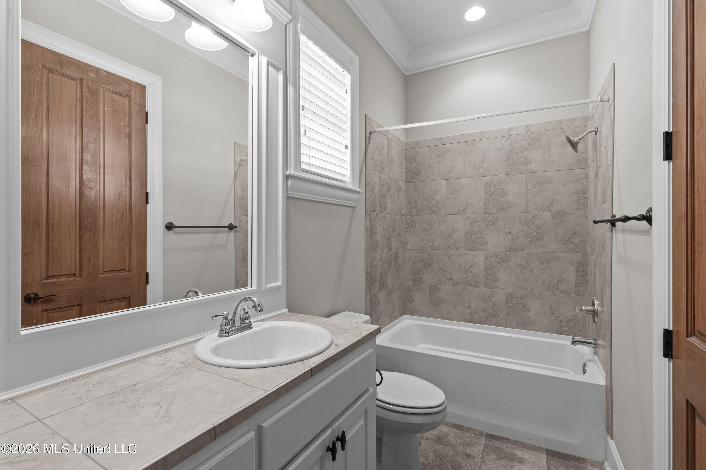 121 Harbor View Drive Property Photo 31