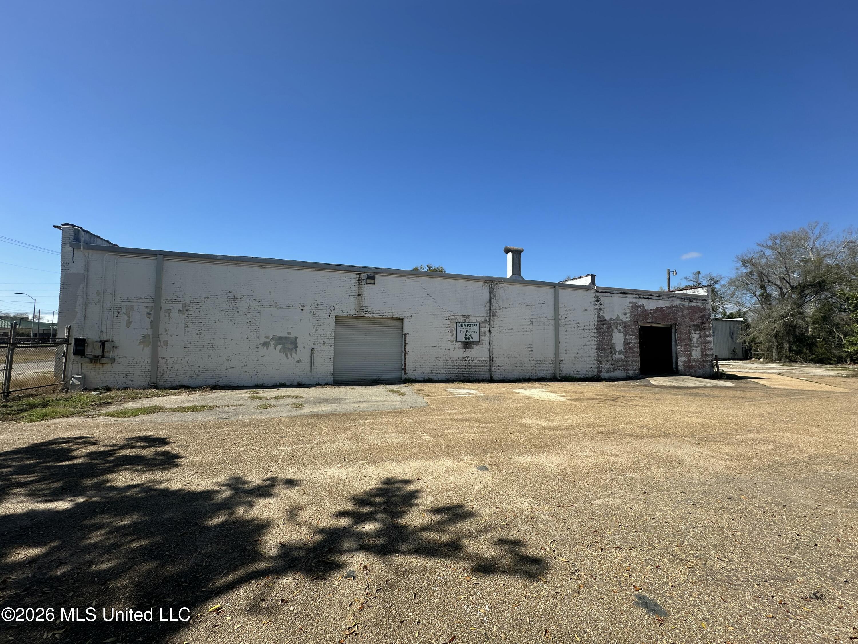 200 Lameuse Street Property Photo 7