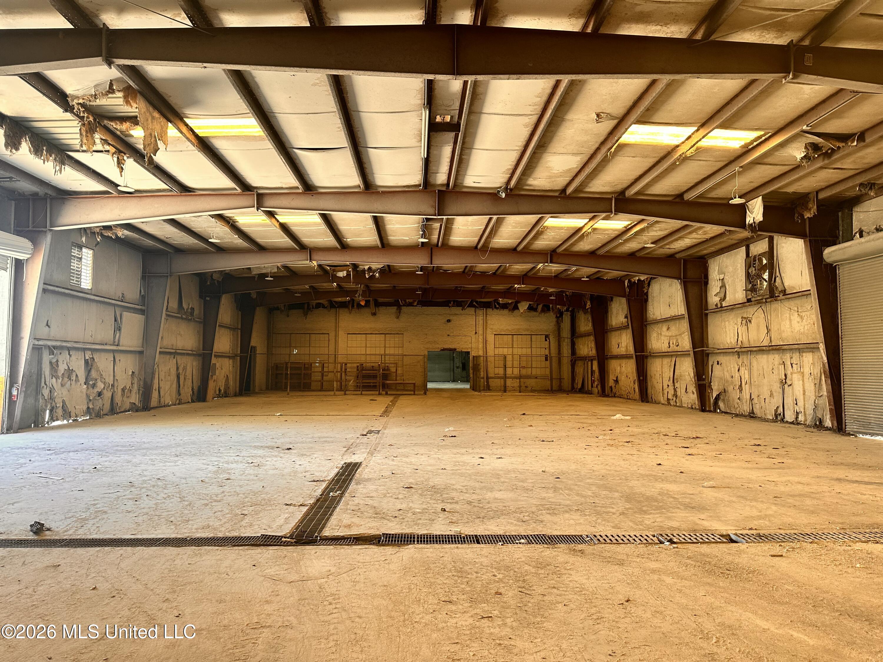 200 Lameuse Street Property Photo 18
