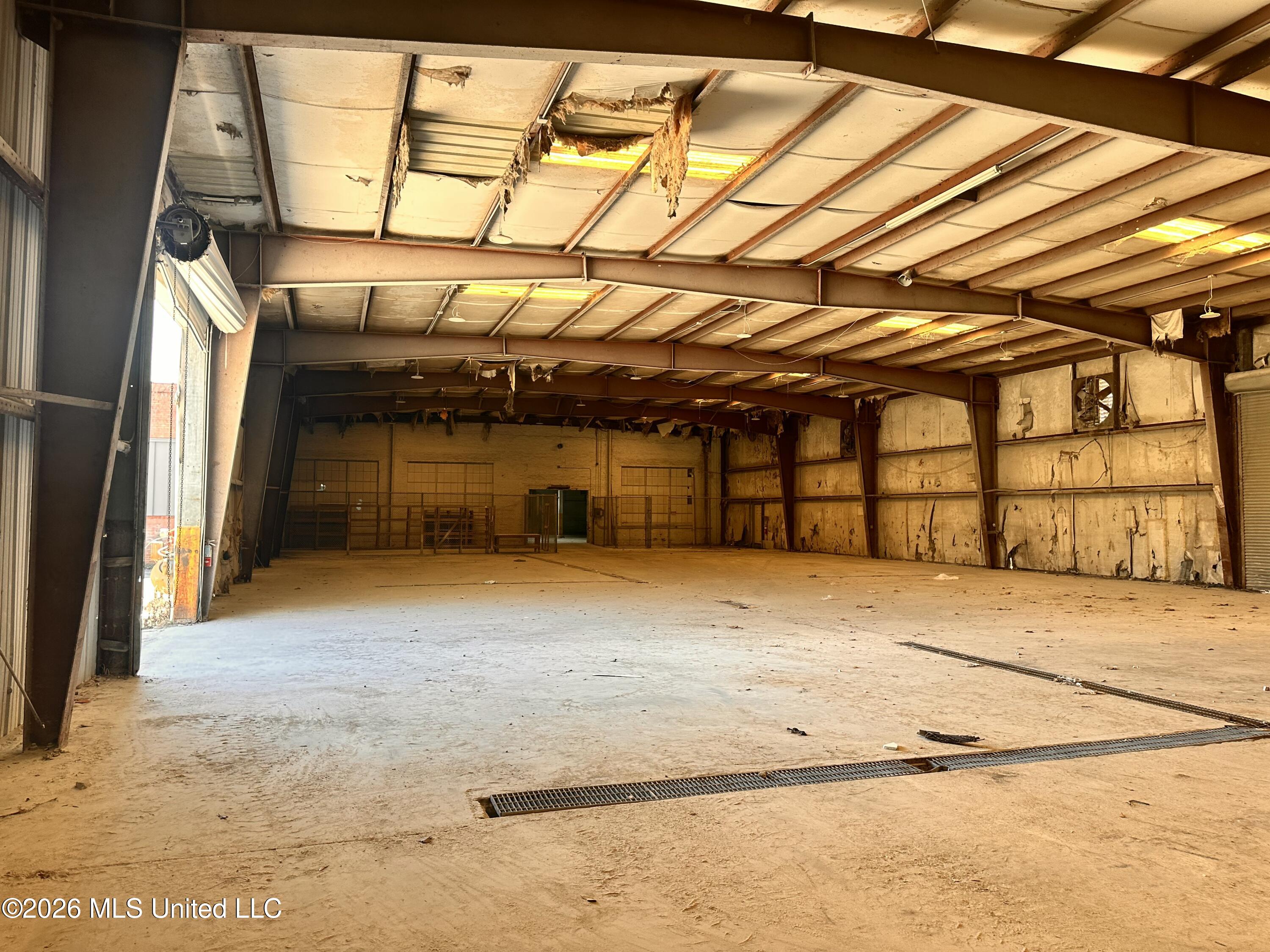 200 Lameuse Street Property Photo 20