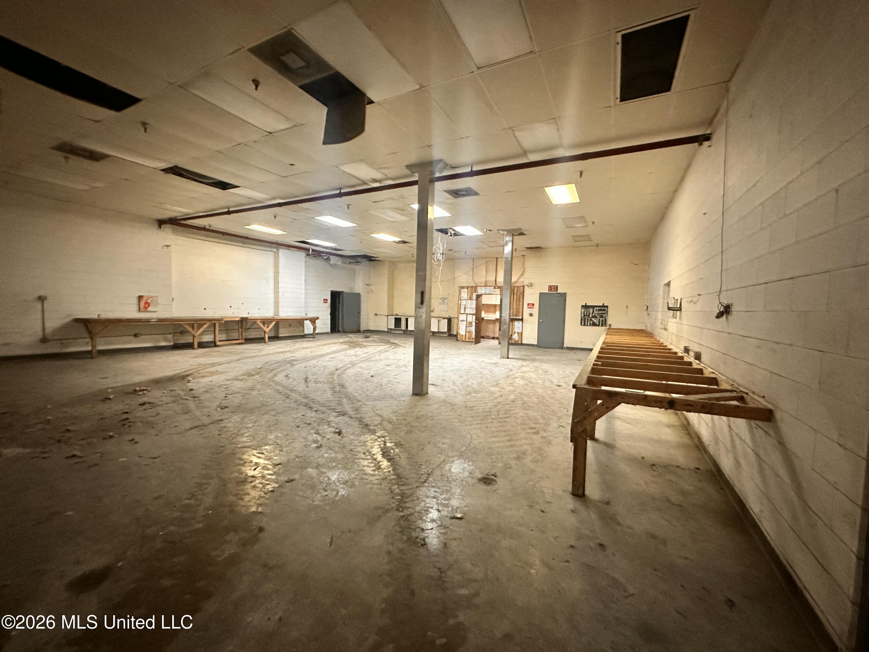 200 Lameuse Street Property Photo 24