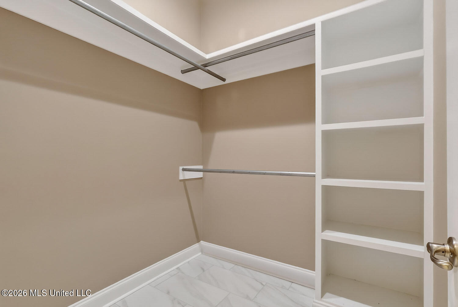 209 White Harbor Road Property Photo 17