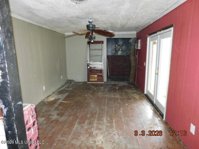 4509 Rooker Road Property Photo 9