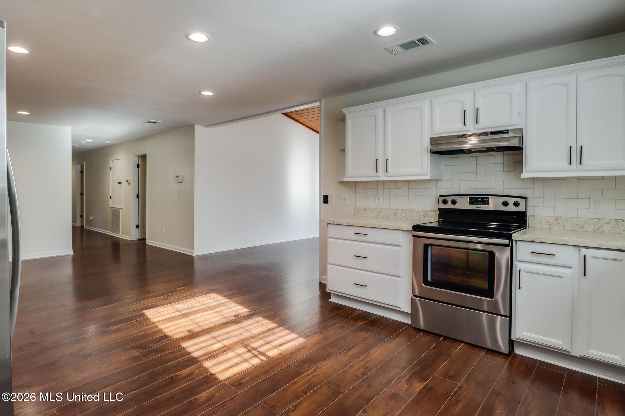 6509 Big Oak Drive Property Photo 12