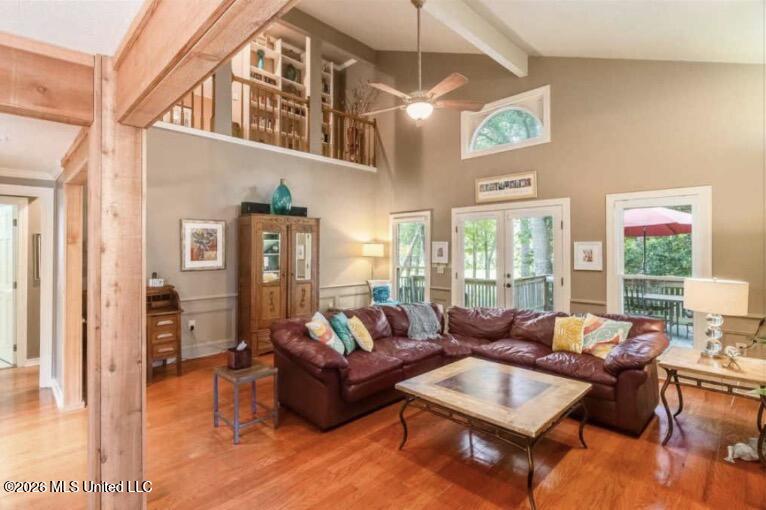 512 Dixton Drive Property Photo 10