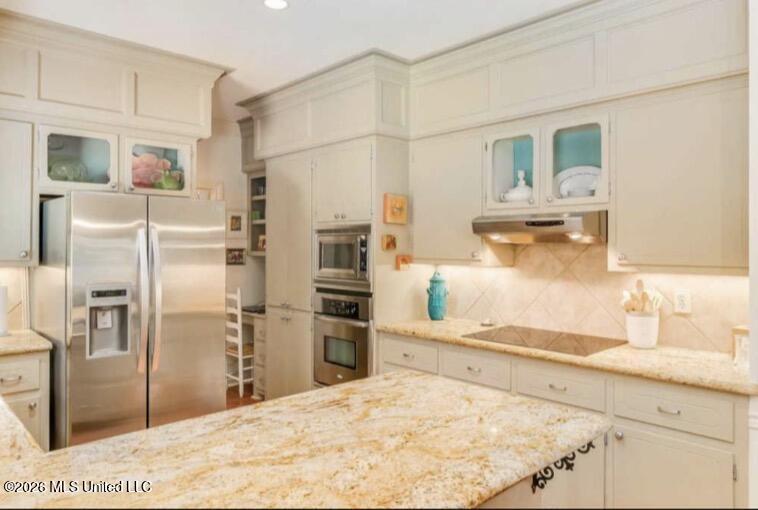 512 Dixton Drive Property Photo 13