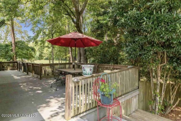 512 Dixton Drive Property Photo 21