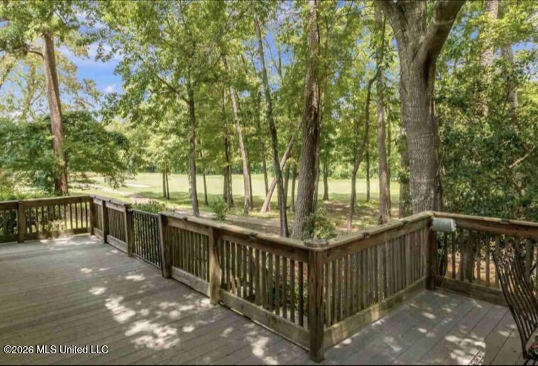 512 Dixton Drive Property Photo 22