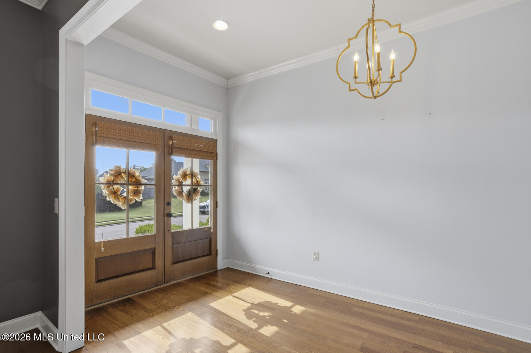 300 Deer Hollow Property Photo 6