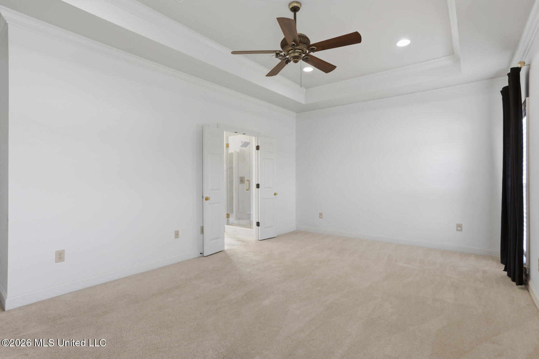 300 Deer Hollow Property Photo 25