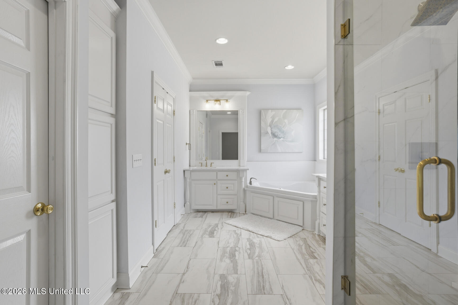300 Deer Hollow Property Photo 27