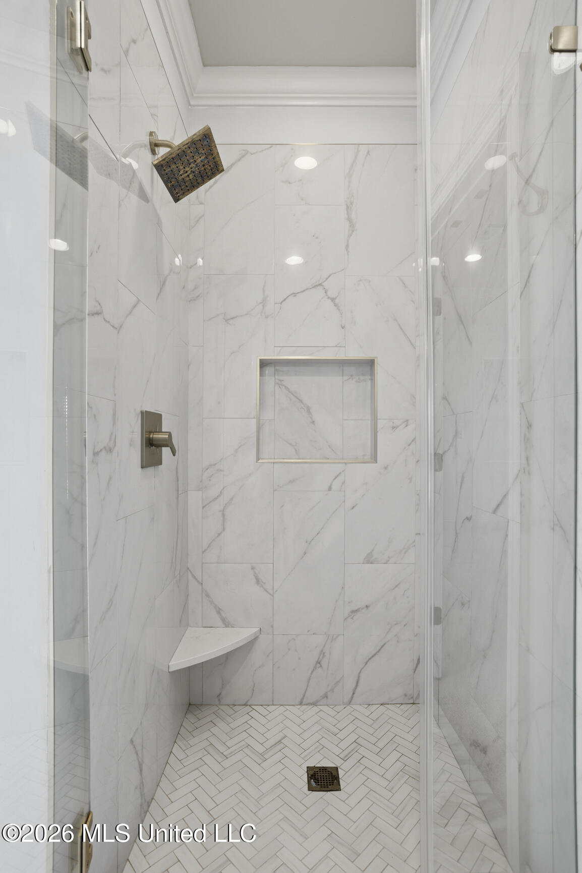 300 Deer Hollow Property Photo 29