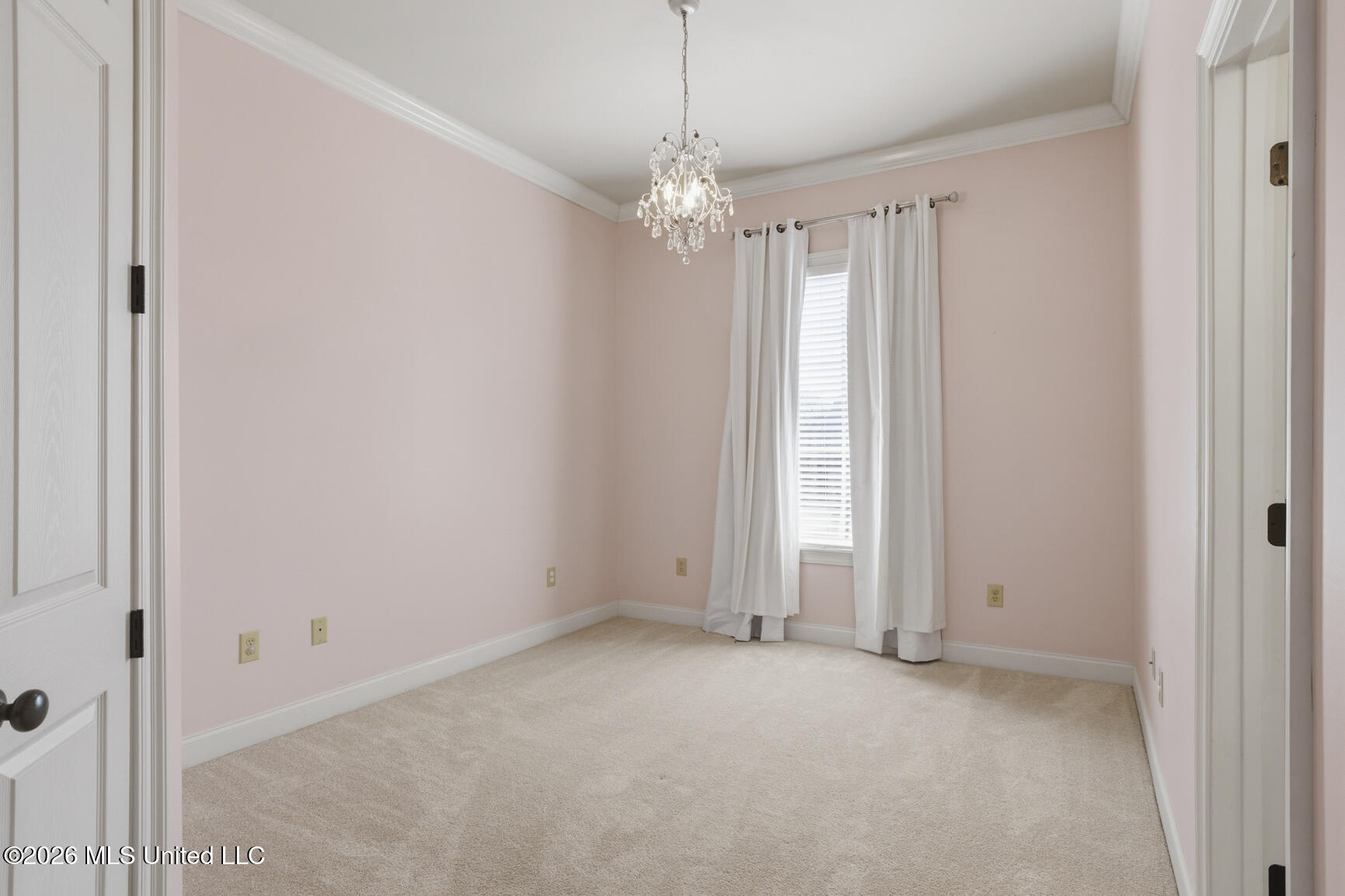 300 Deer Hollow Property Photo 35