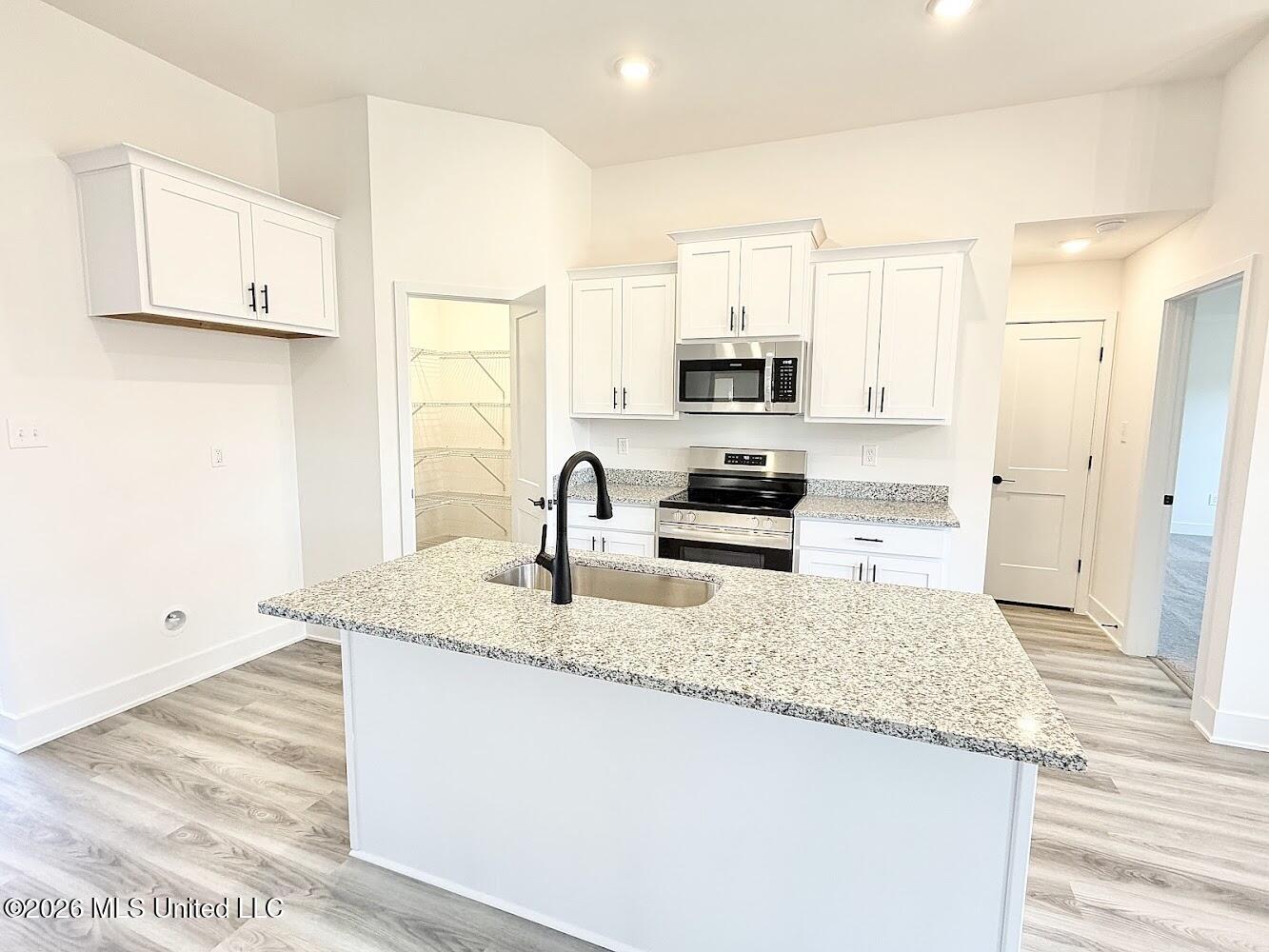 14859 Fritz Circle Property Photo 18