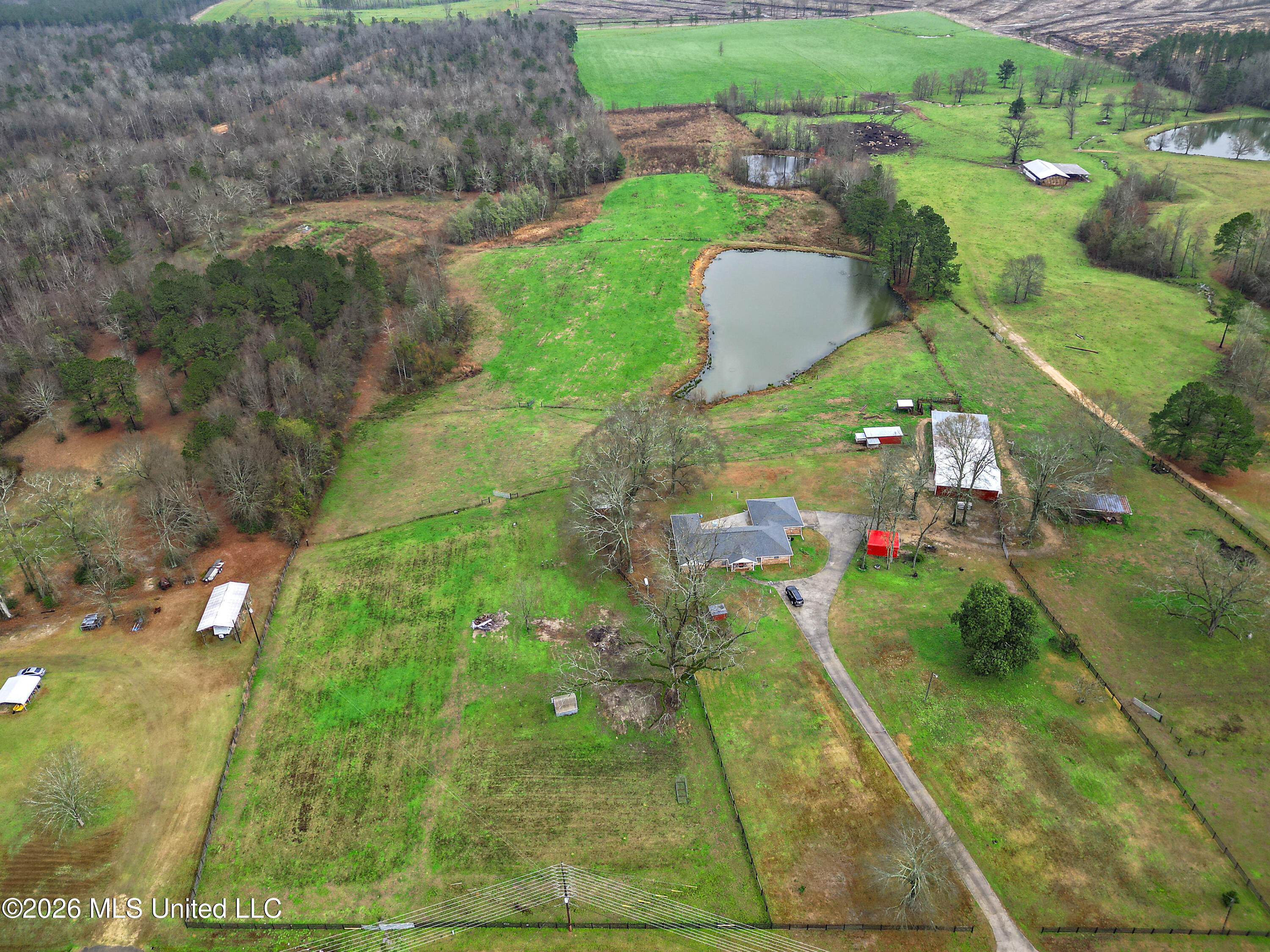 1837 Highway 588 Property Photo 3