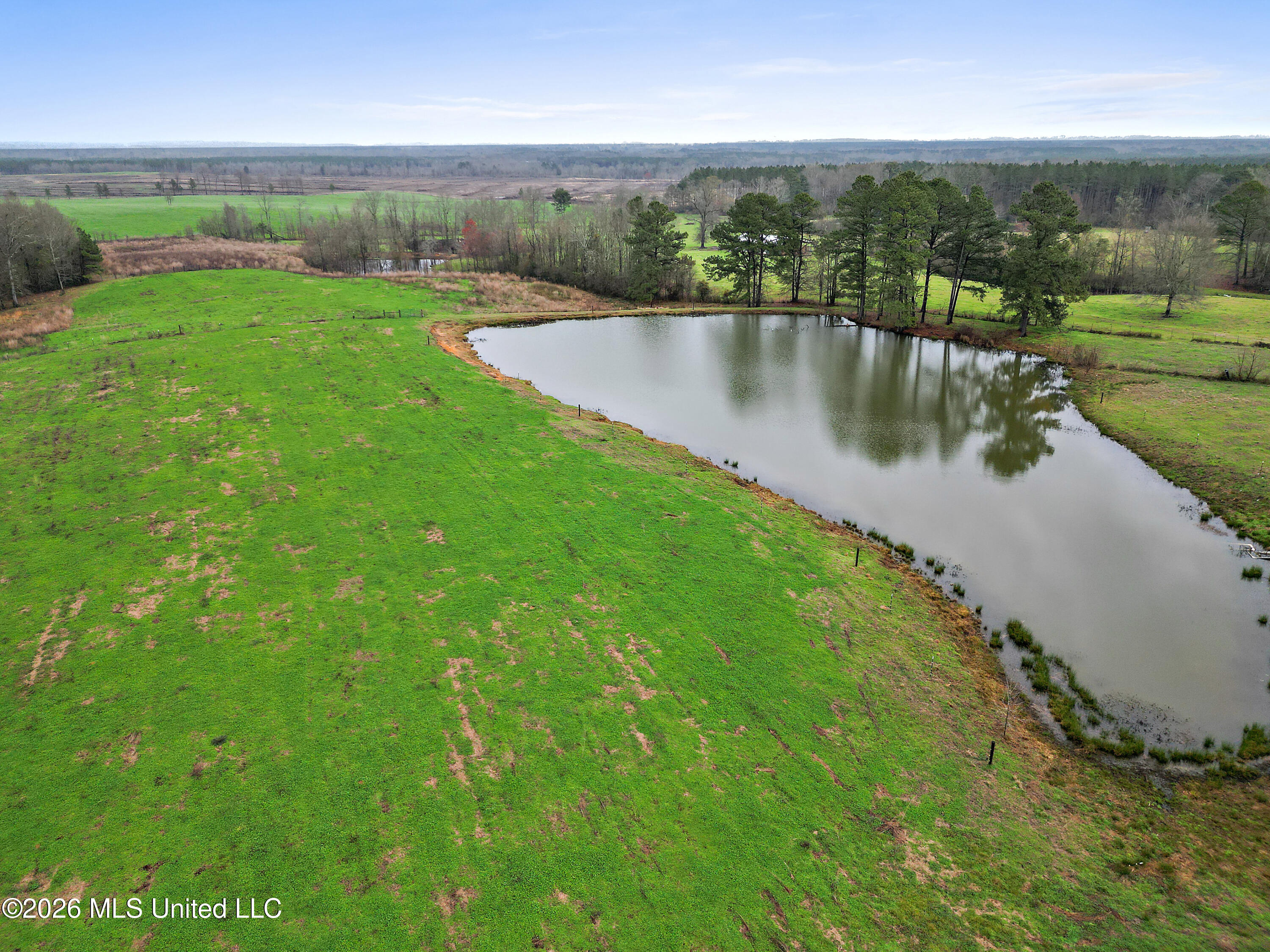 1837 Highway 588 Property Photo 11