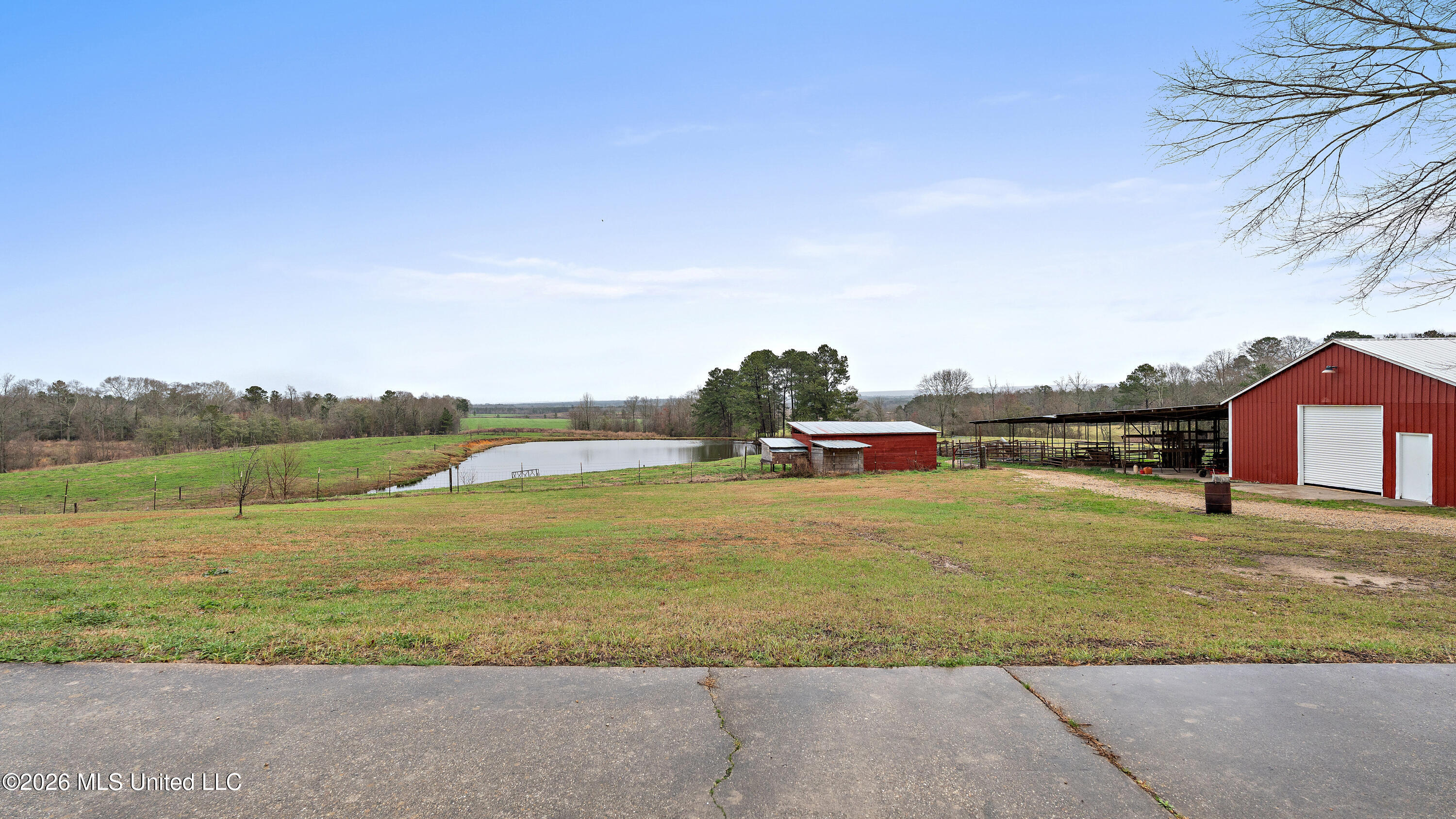 1837 Highway 588 Property Photo 17