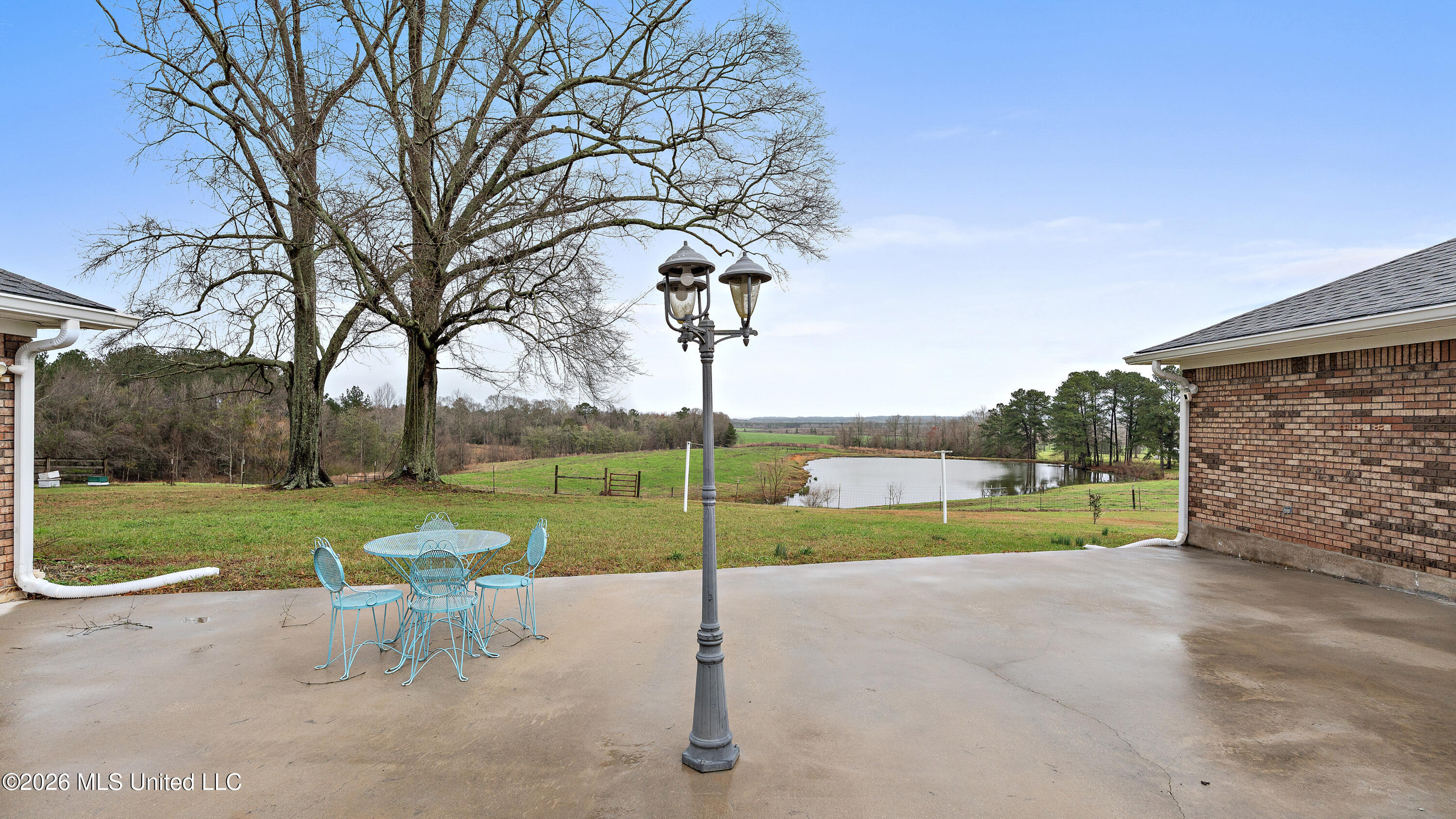 1837 Highway 588 Property Photo 26