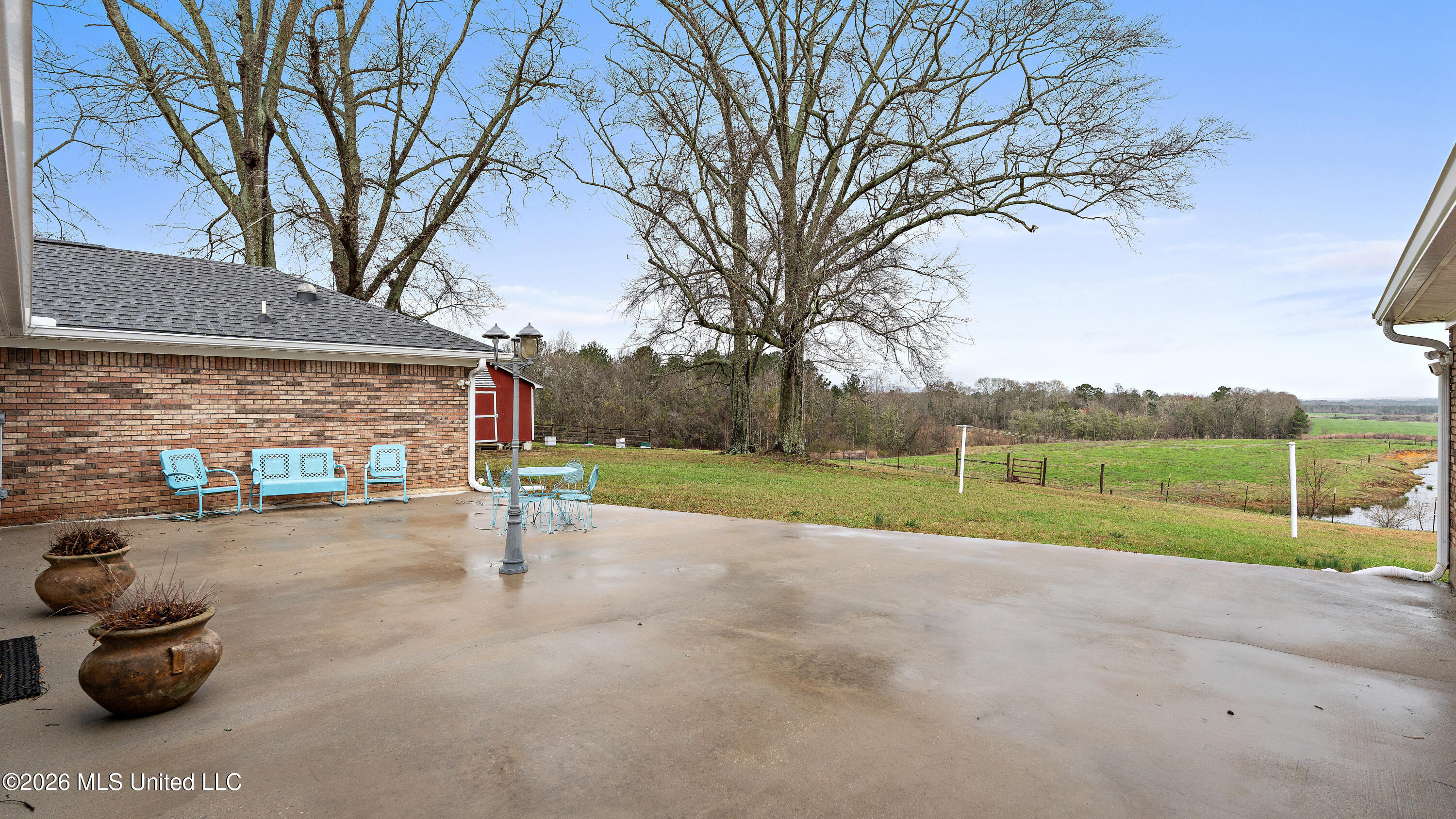 1837 Highway 588 Property Photo 27