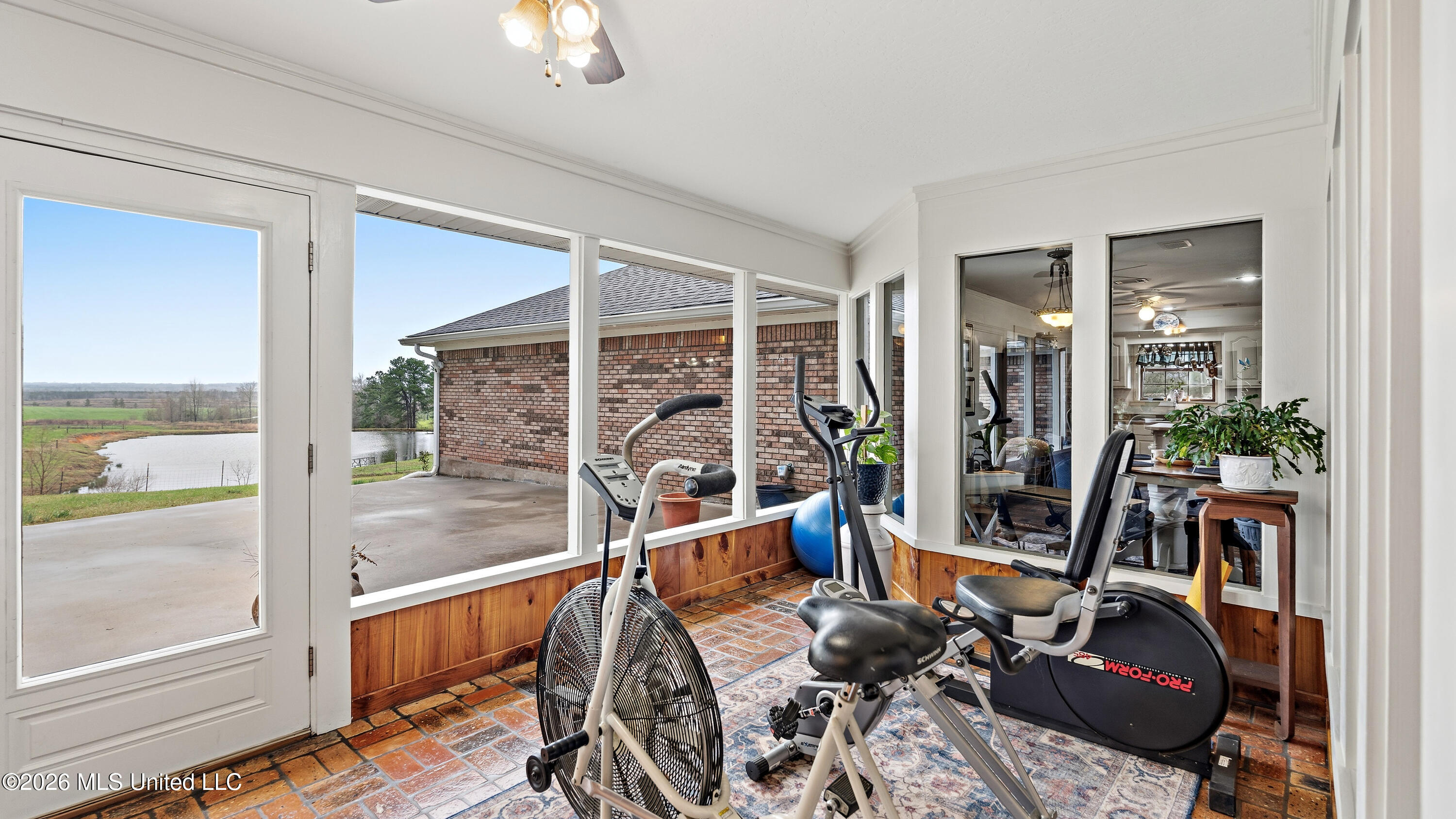 1837 Highway 588 Property Photo 51