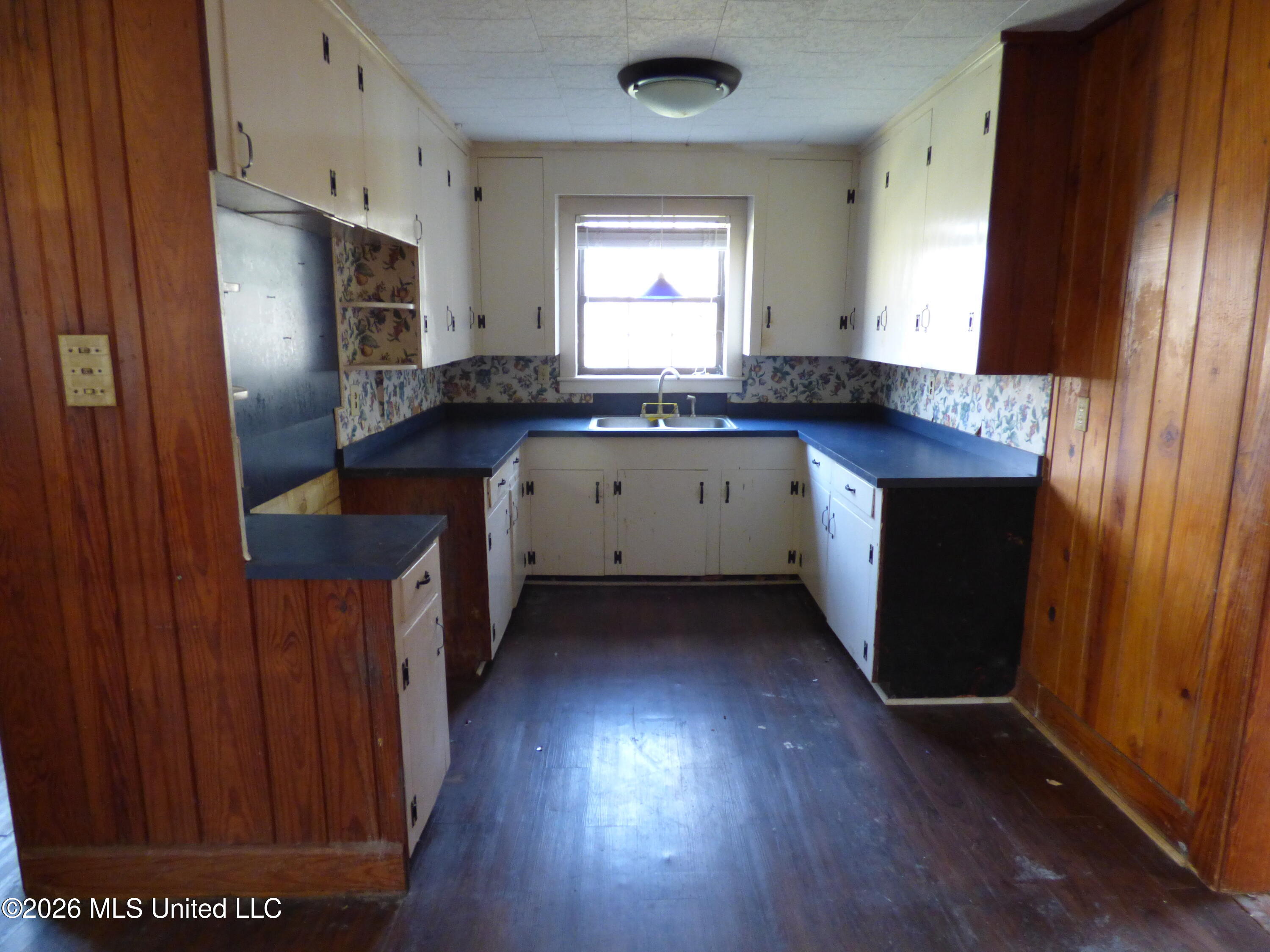 2228 Nw Old Red Star Drive Property Photo 7