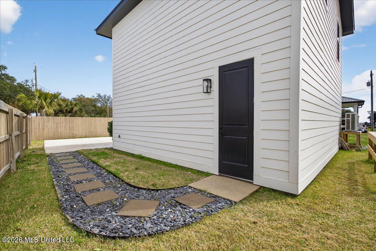 4608 Finley Street Property Photo 31