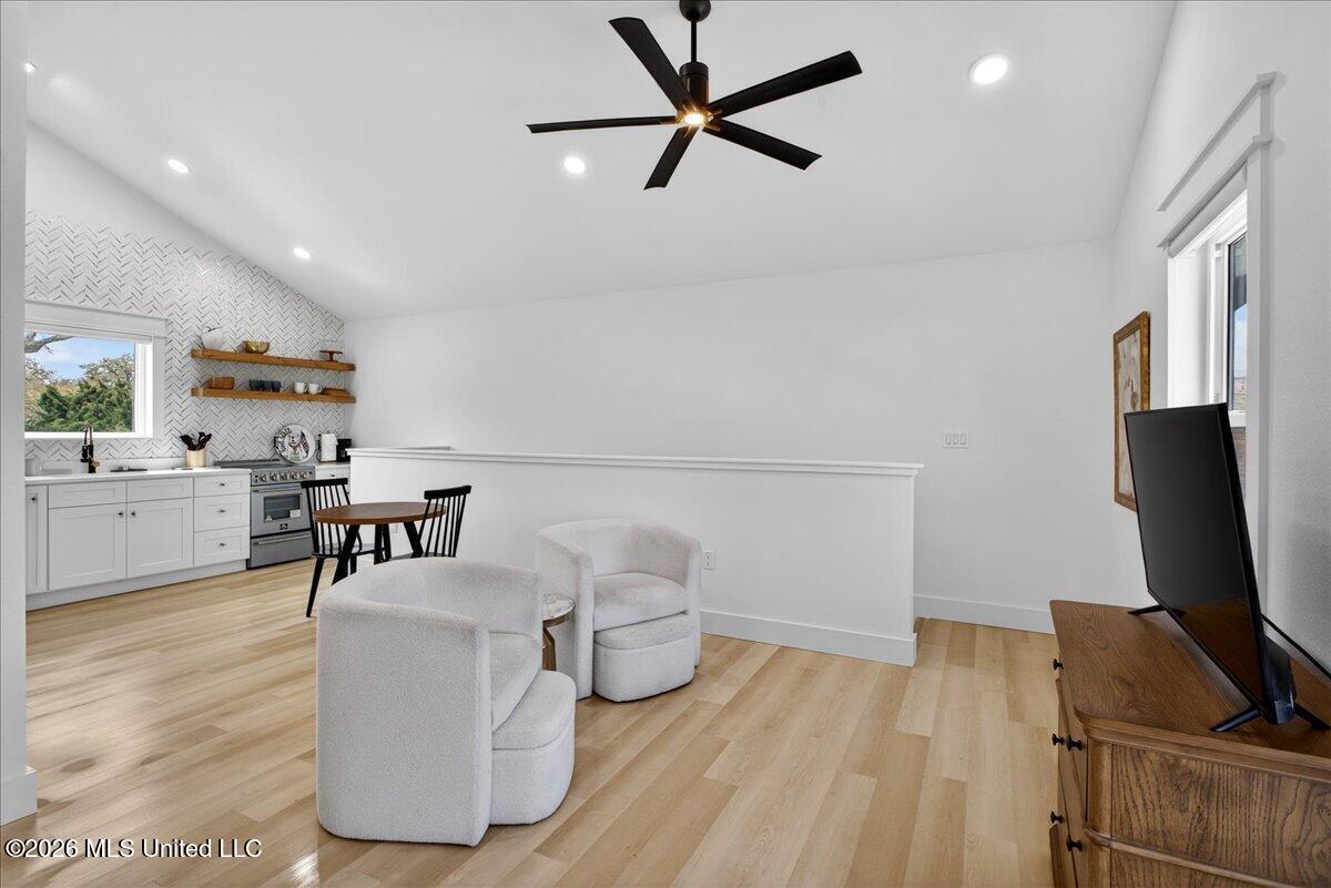 4608 Finley Street Property Photo 35