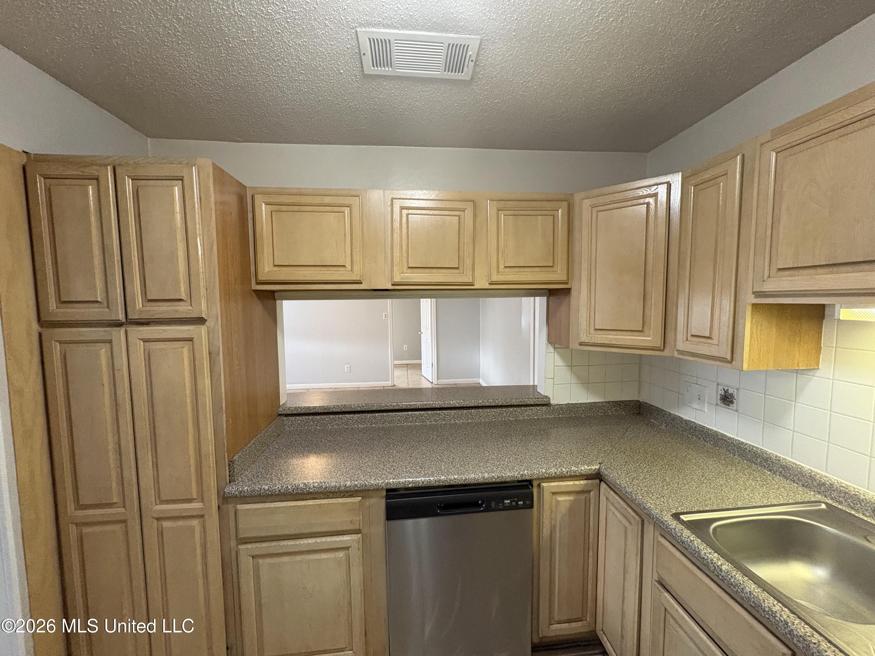 511 32nd Street Property Photo 25