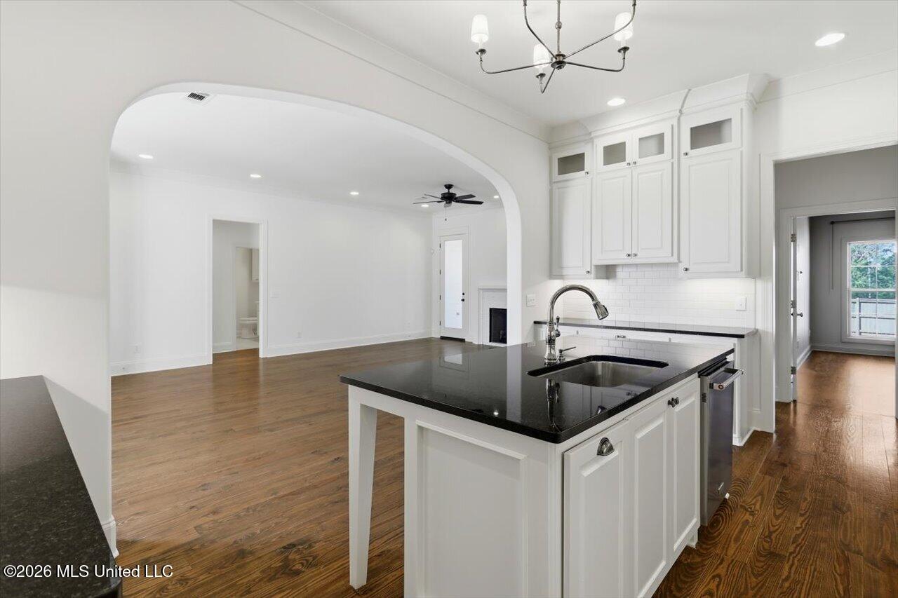 252 Buckhead Drive Property Photo 10
