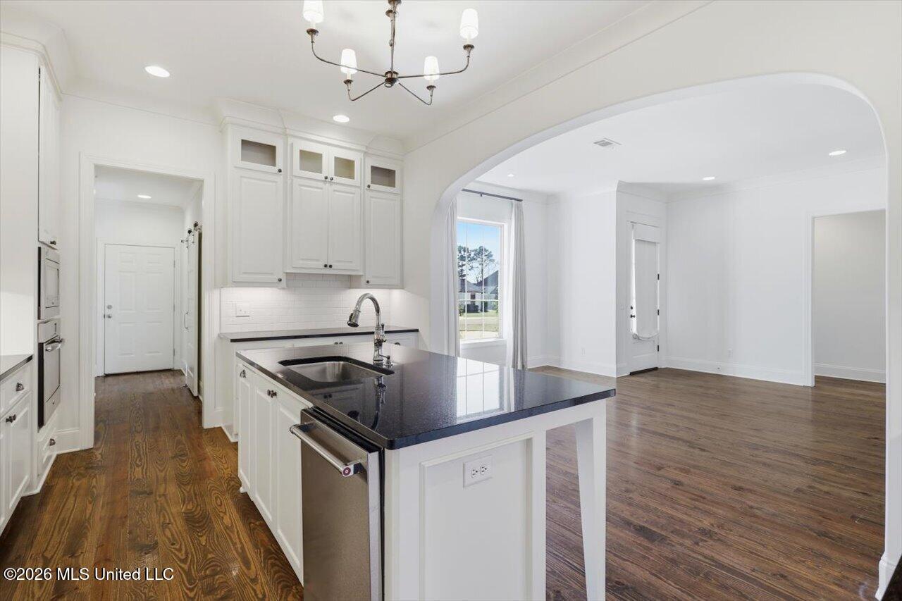 252 Buckhead Drive Property Photo 12