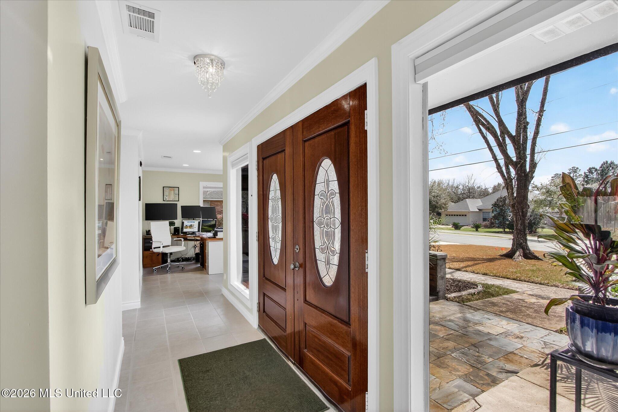 67163 E Diamondhead Drive Property Photo 4