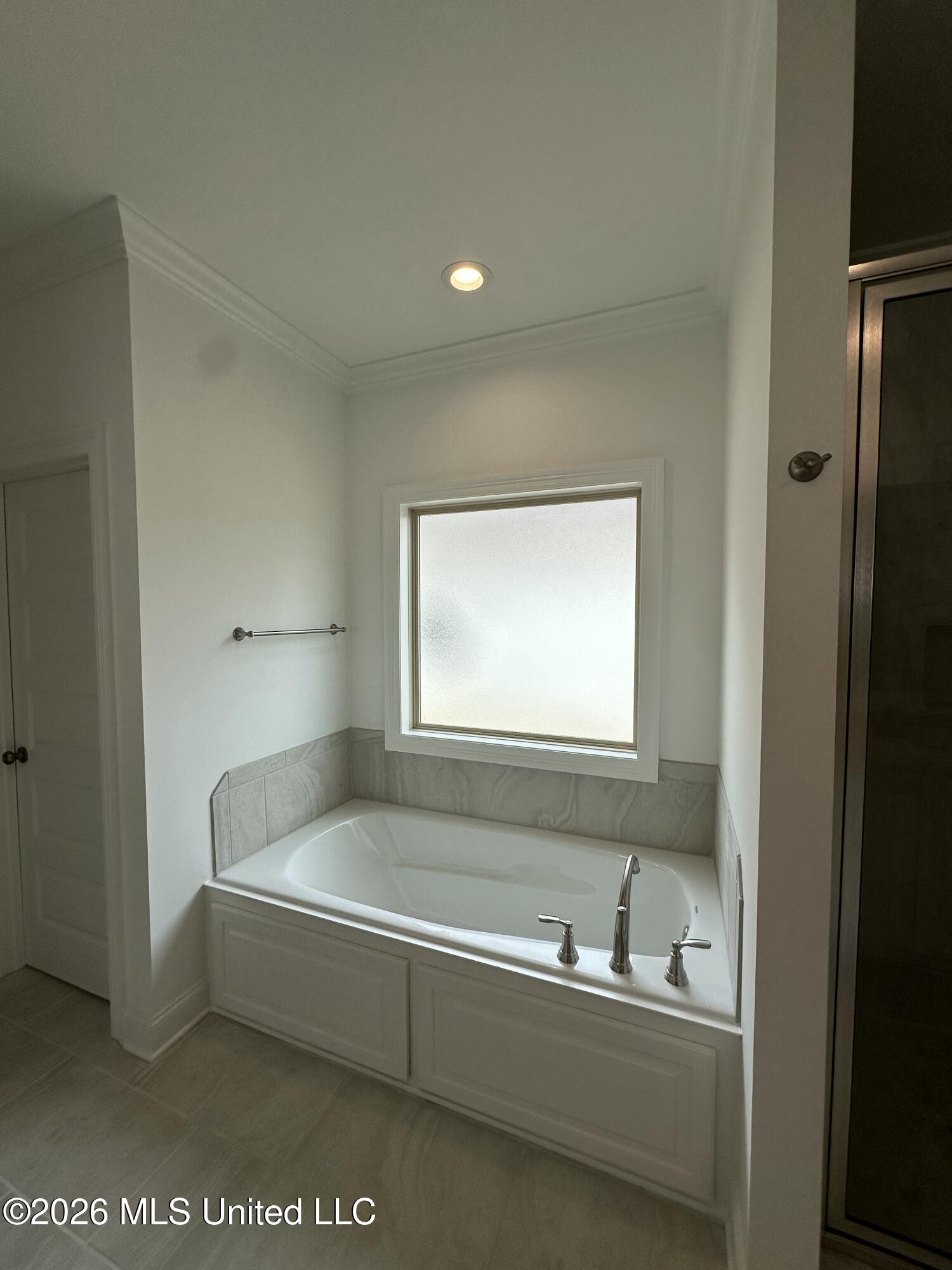 404 Aurora Circle Property Photo 14