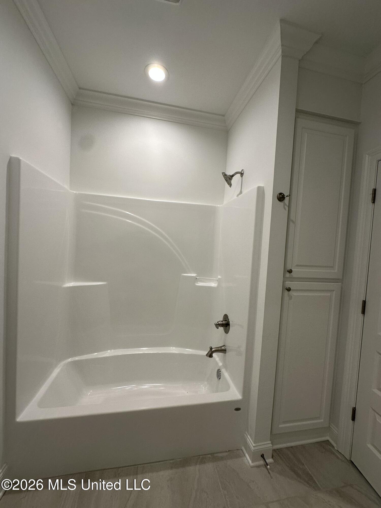 404 Aurora Circle Property Photo 26