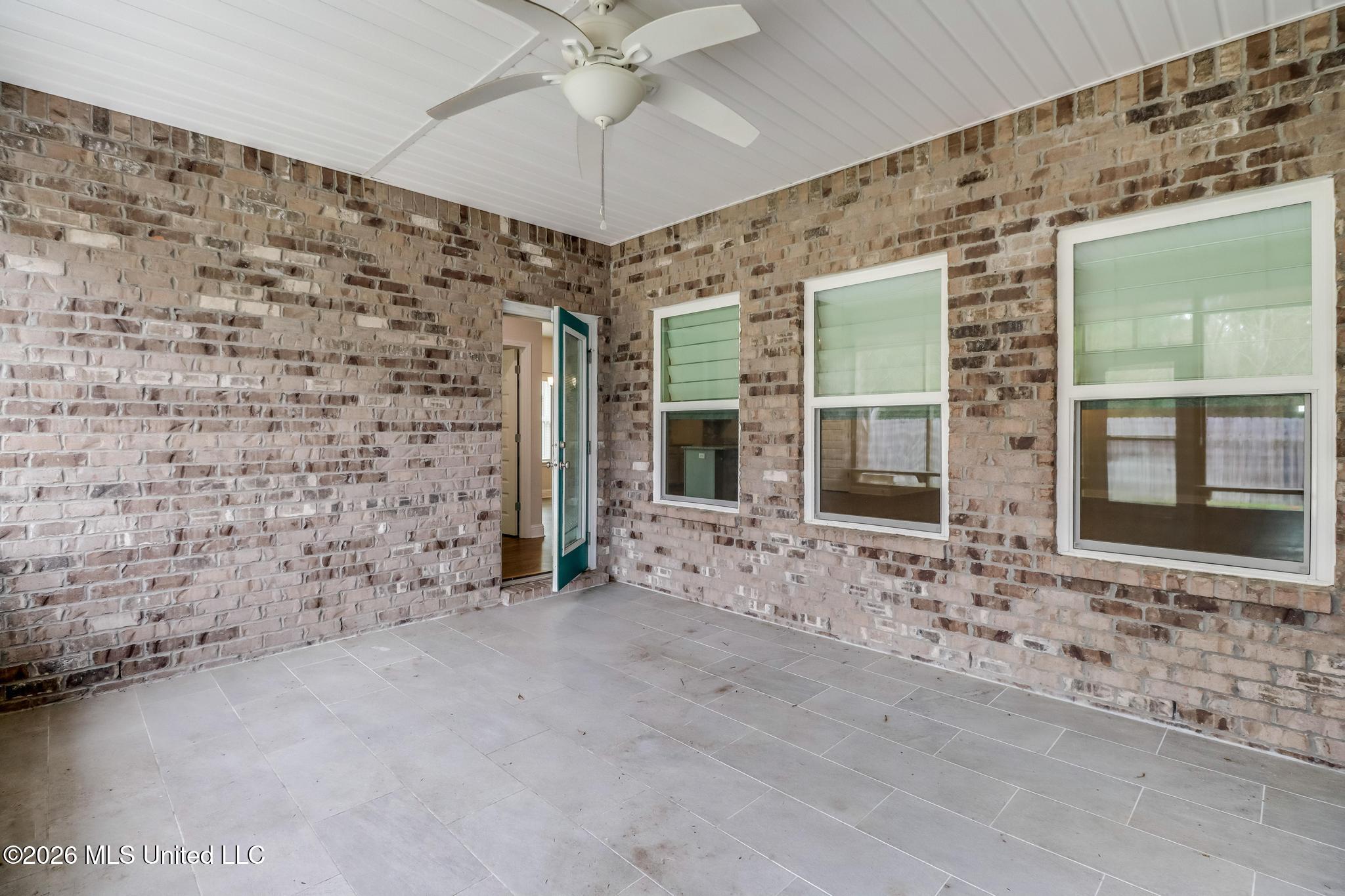 9524 Mallette Drive Property Photo 16