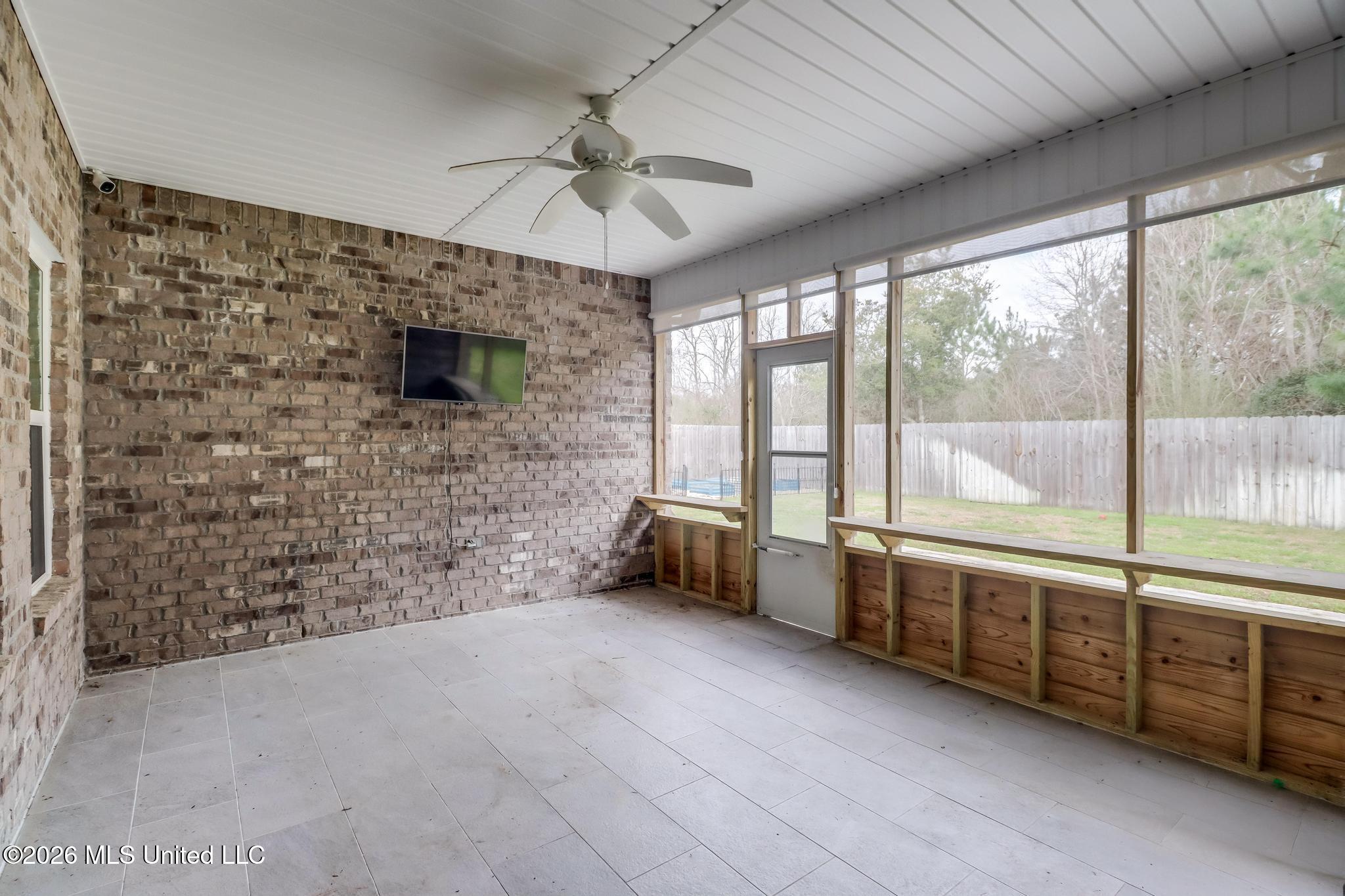9524 Mallette Drive Property Photo 18