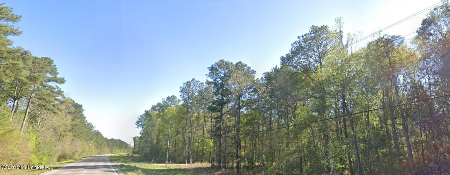 Highway 35 Property Photo 8
