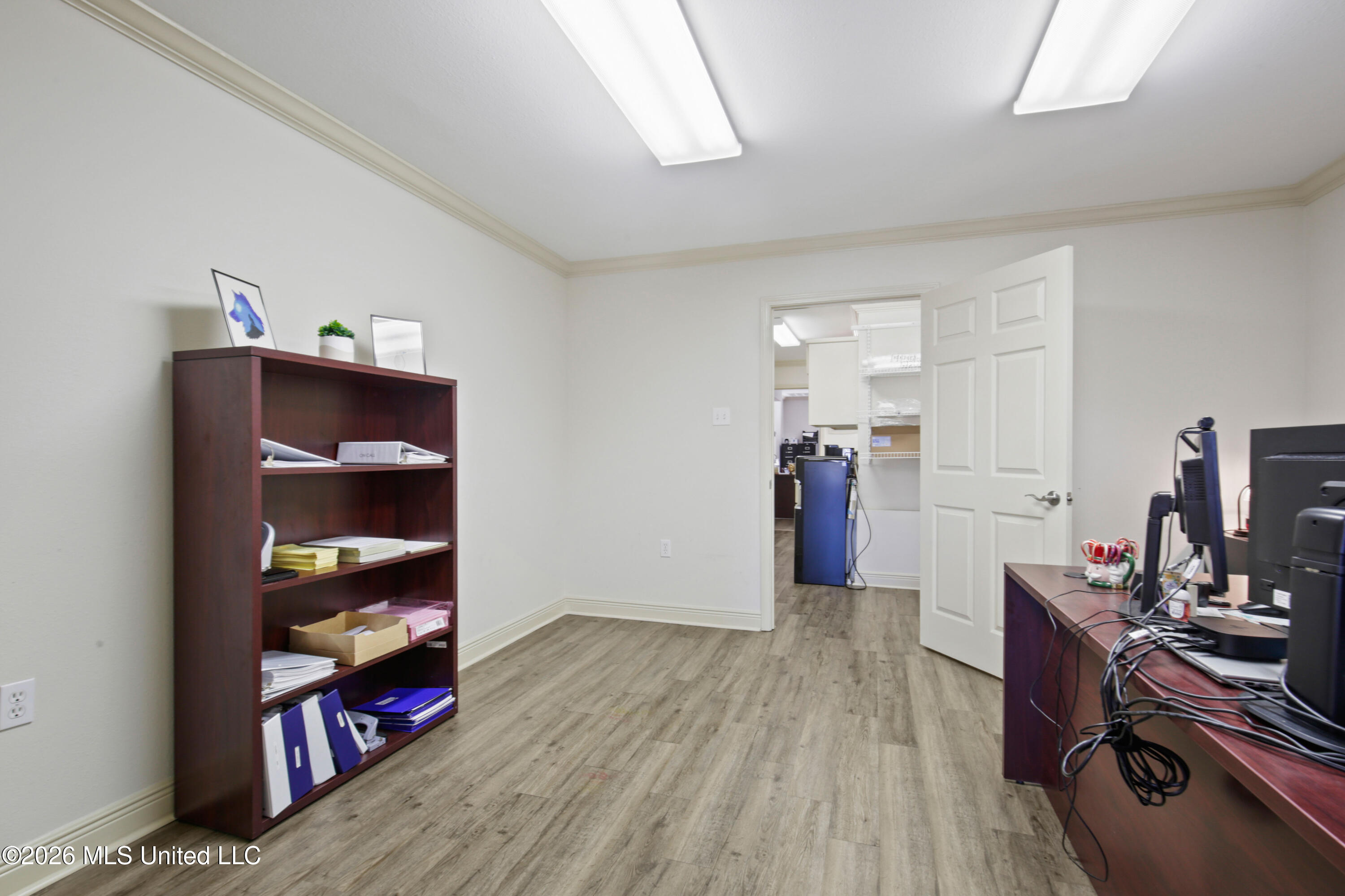 833 U.s. 90 Property Photo 4