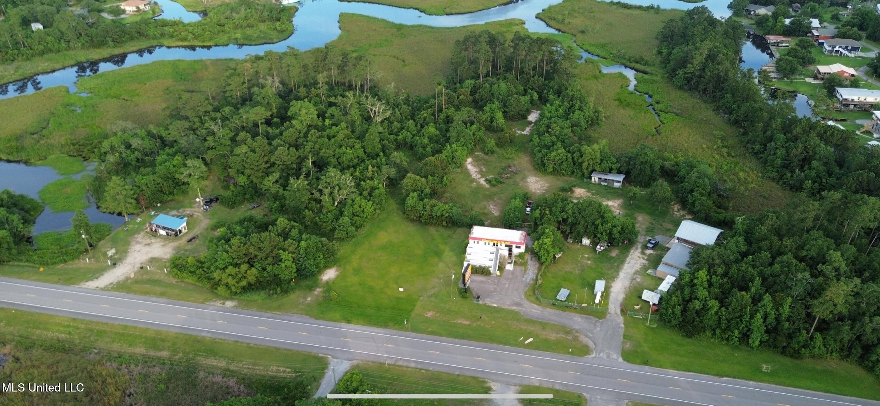 16481 Us-90 Property Photo 1