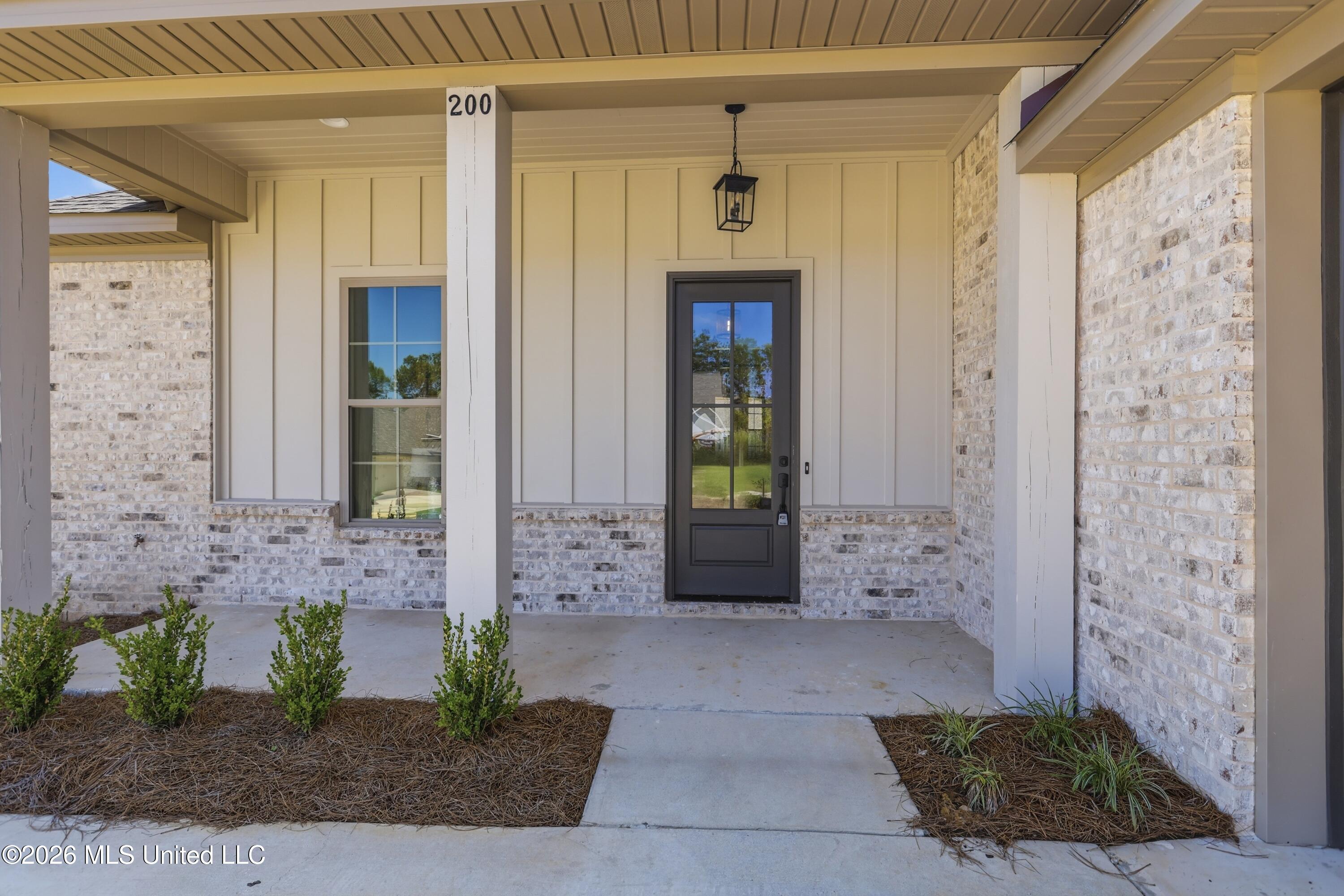 200 Bronson Bend Property Photo 3