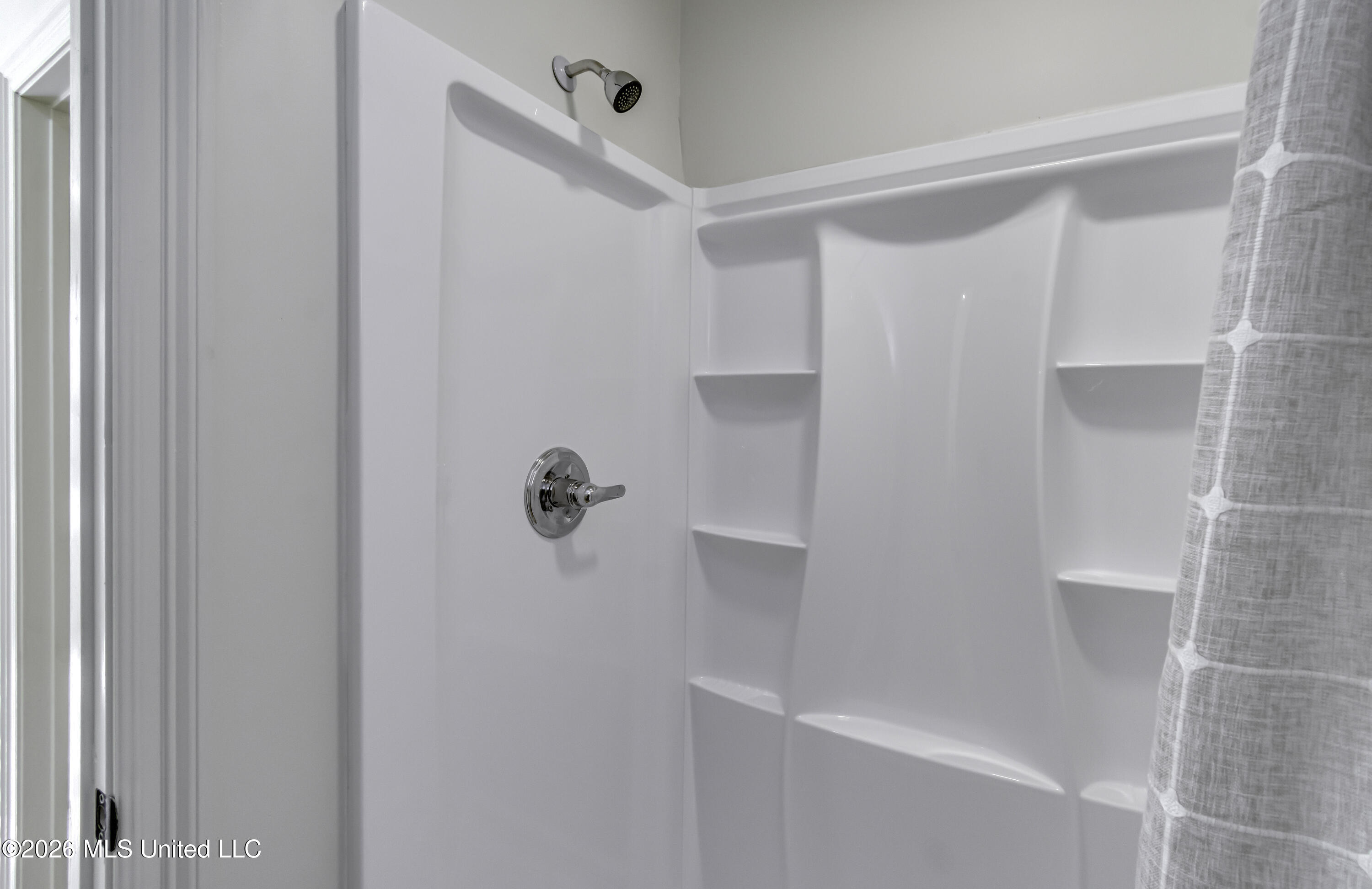105 N College Street Property Photo 27
