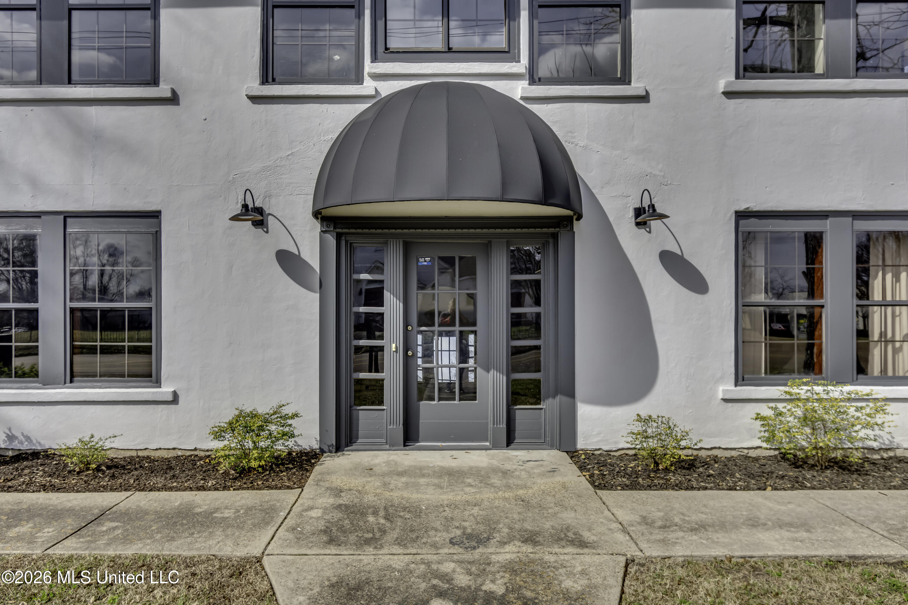 105 N College Street Property Photo 47
