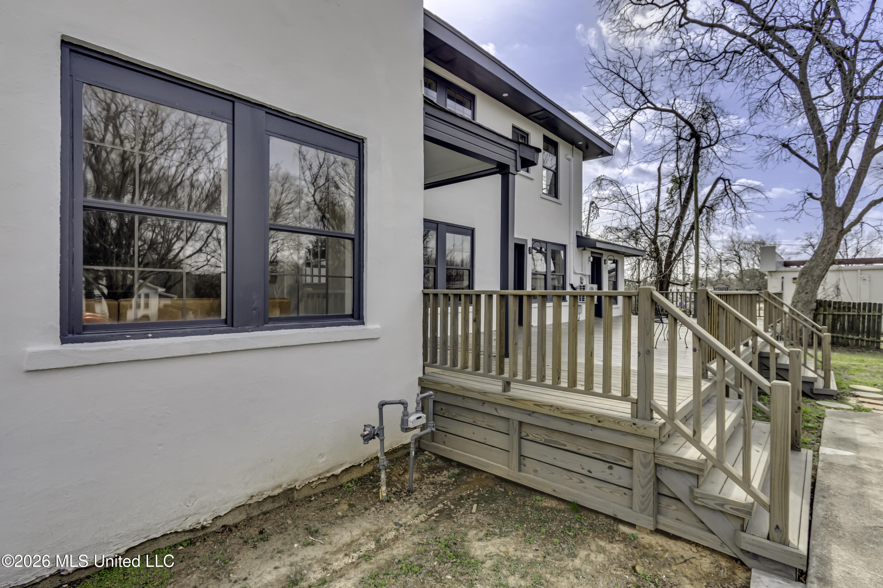 105 N College Street Property Photo 49