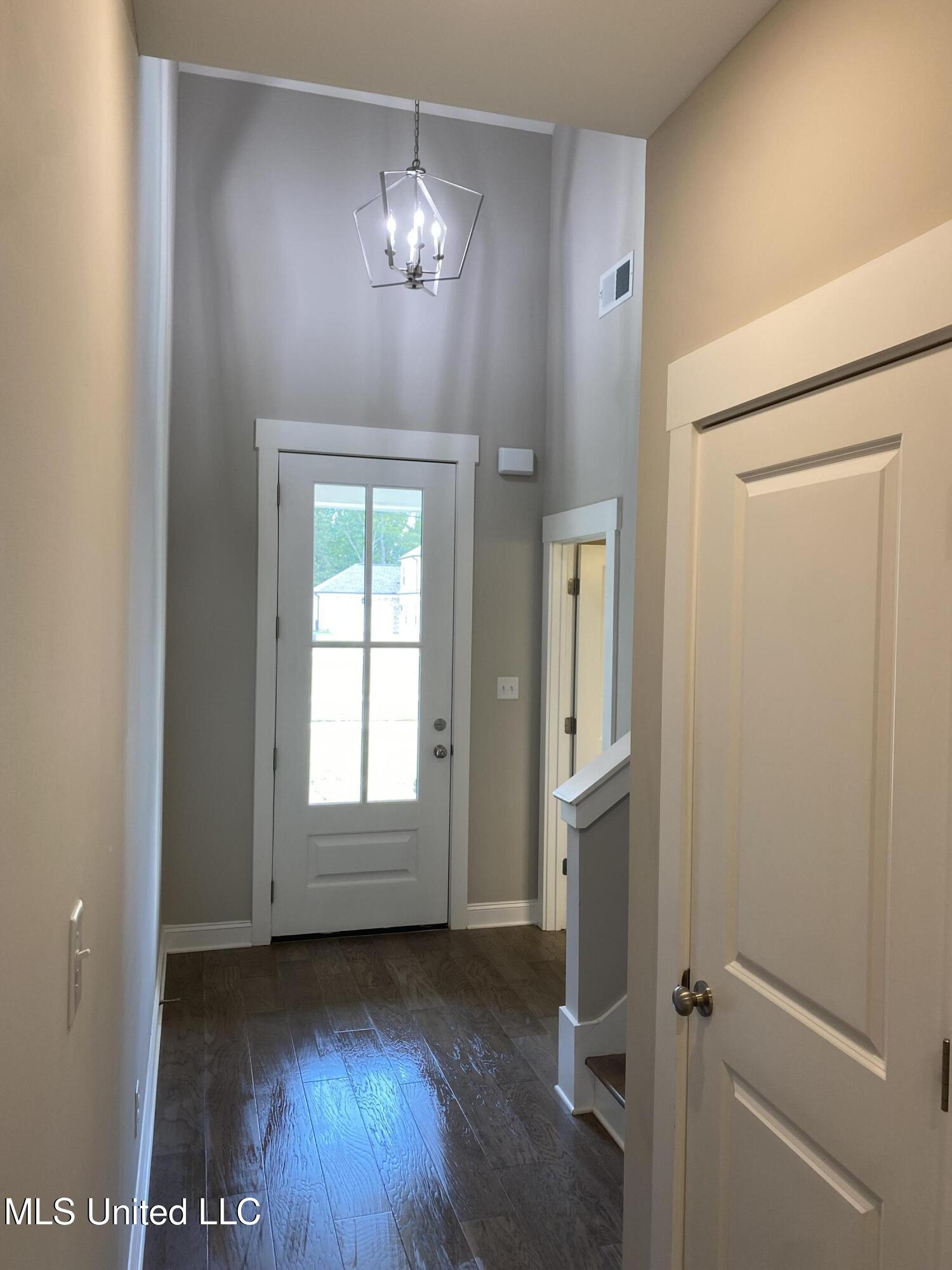 7414 Crosswinds Boulevard Property Photo 6