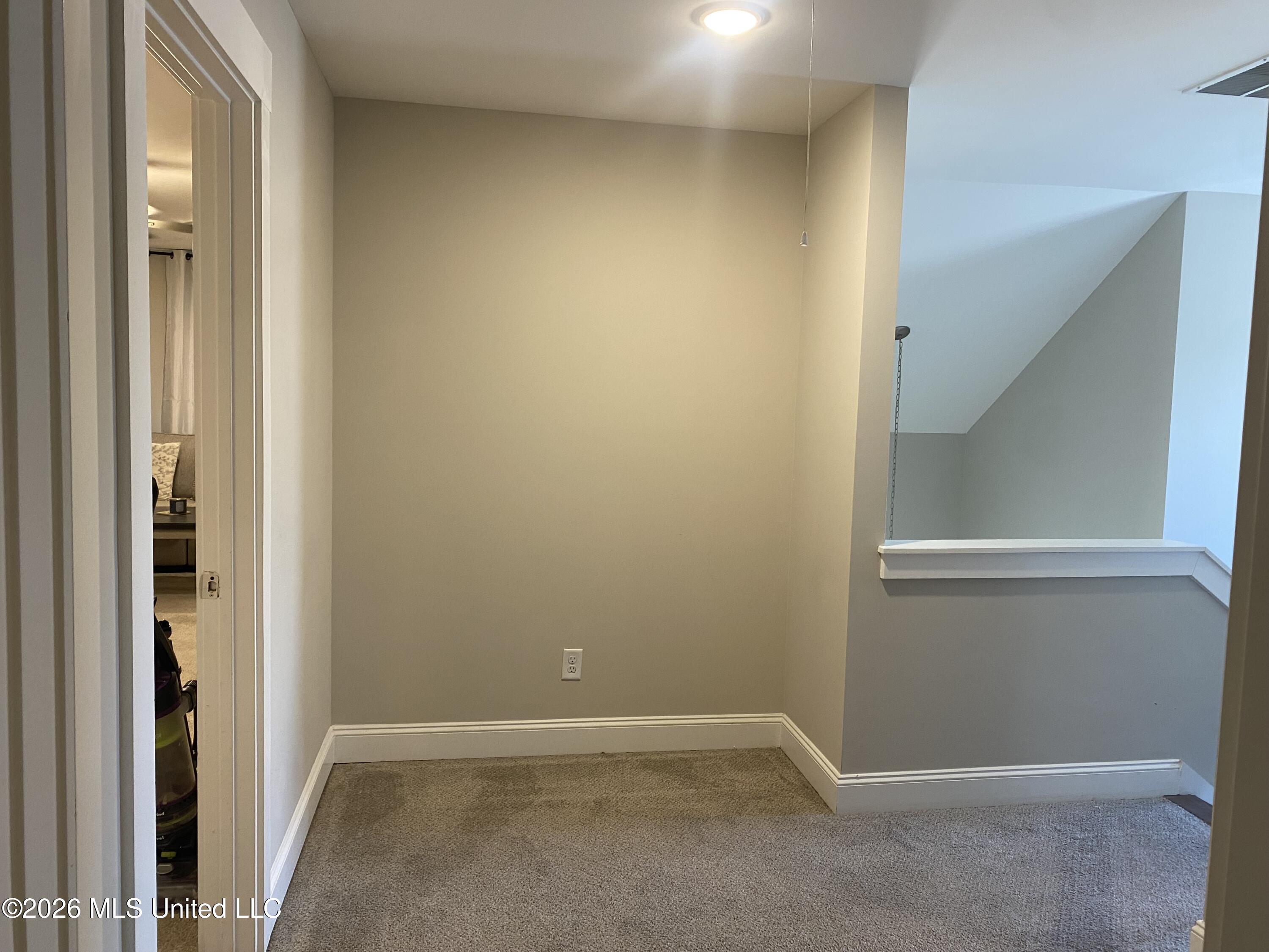 7414 Crosswinds Boulevard Property Photo 20