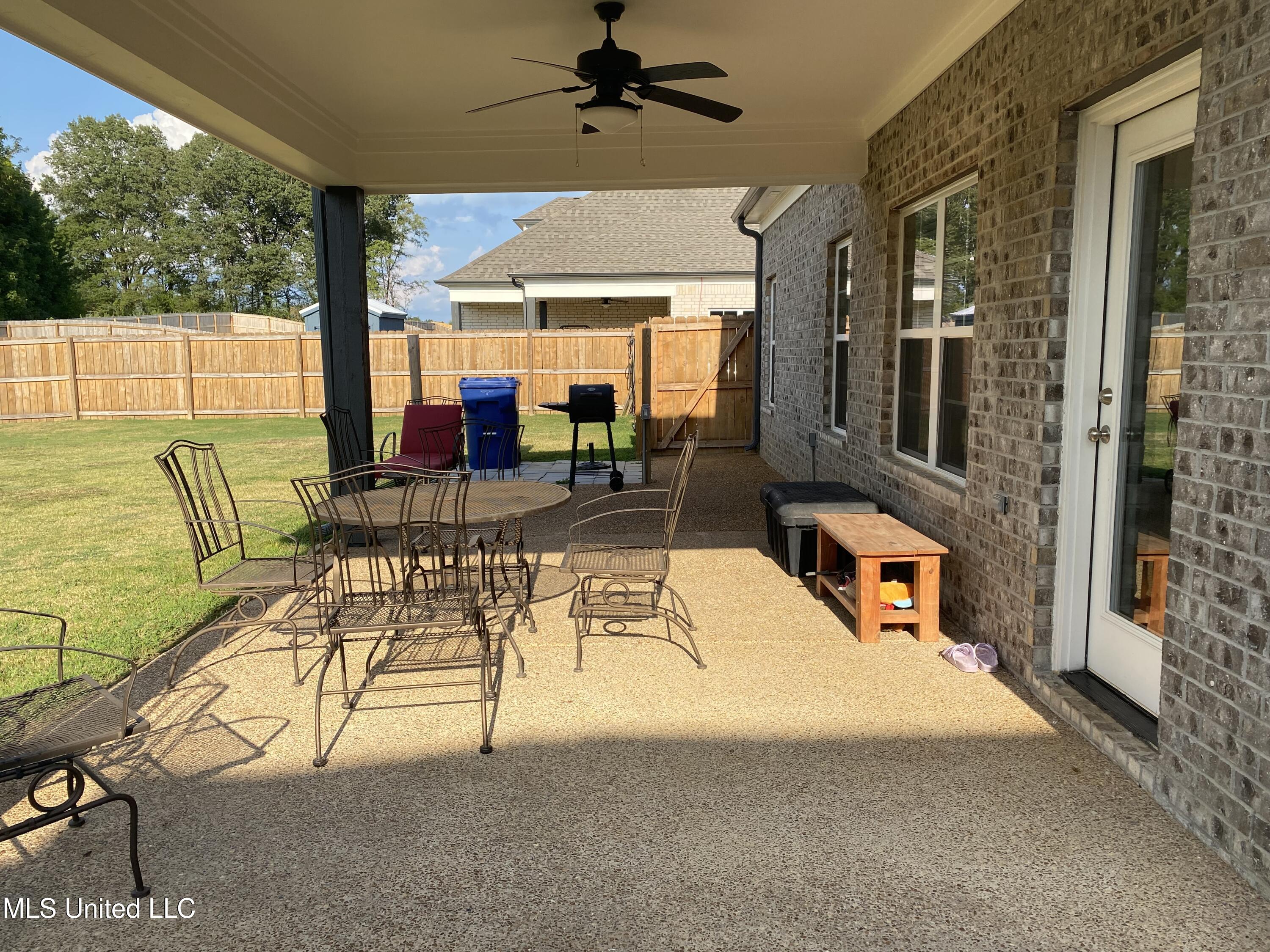 7414 Crosswinds Boulevard Property Photo 25