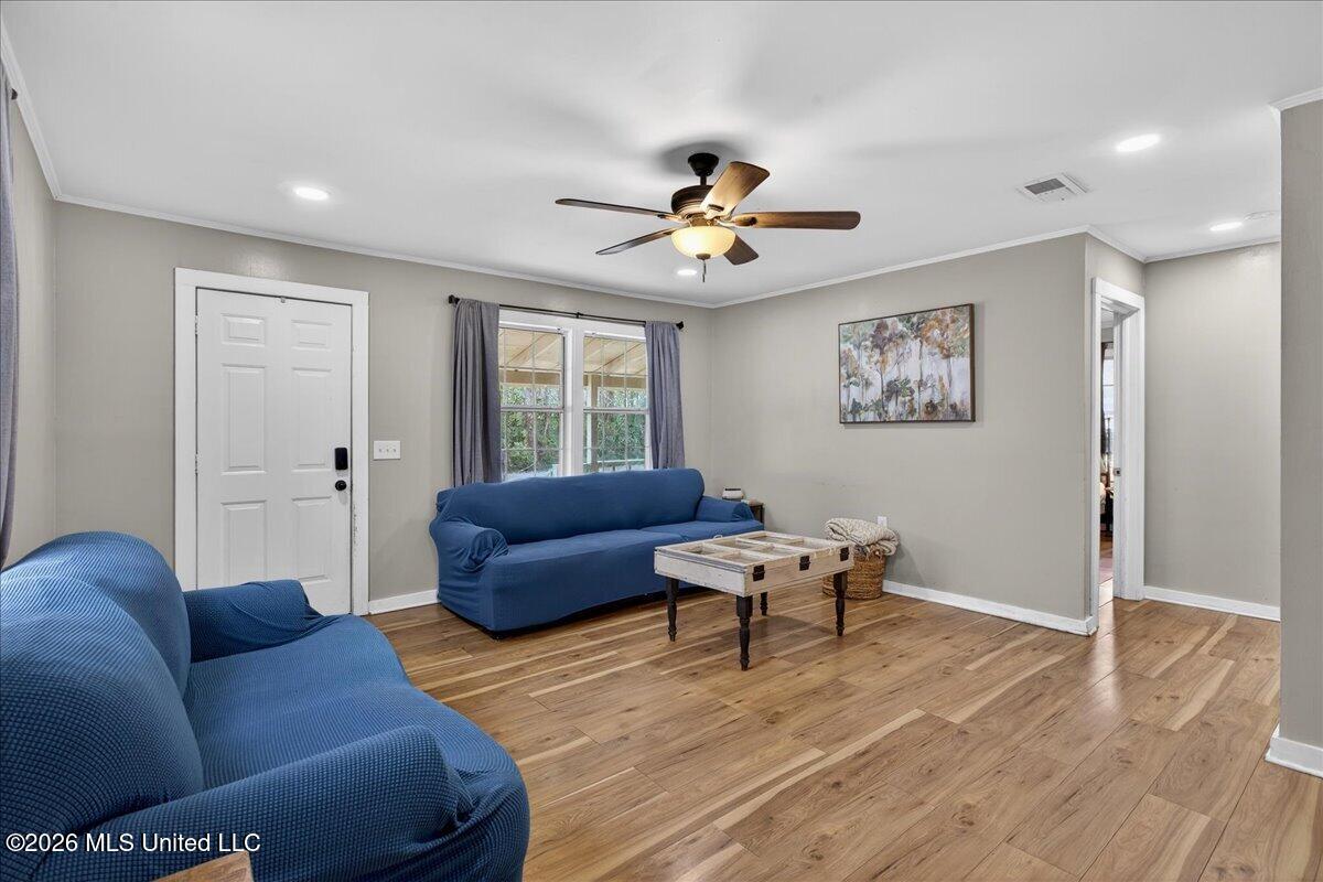 40 Burborne Street Property Photo 6
