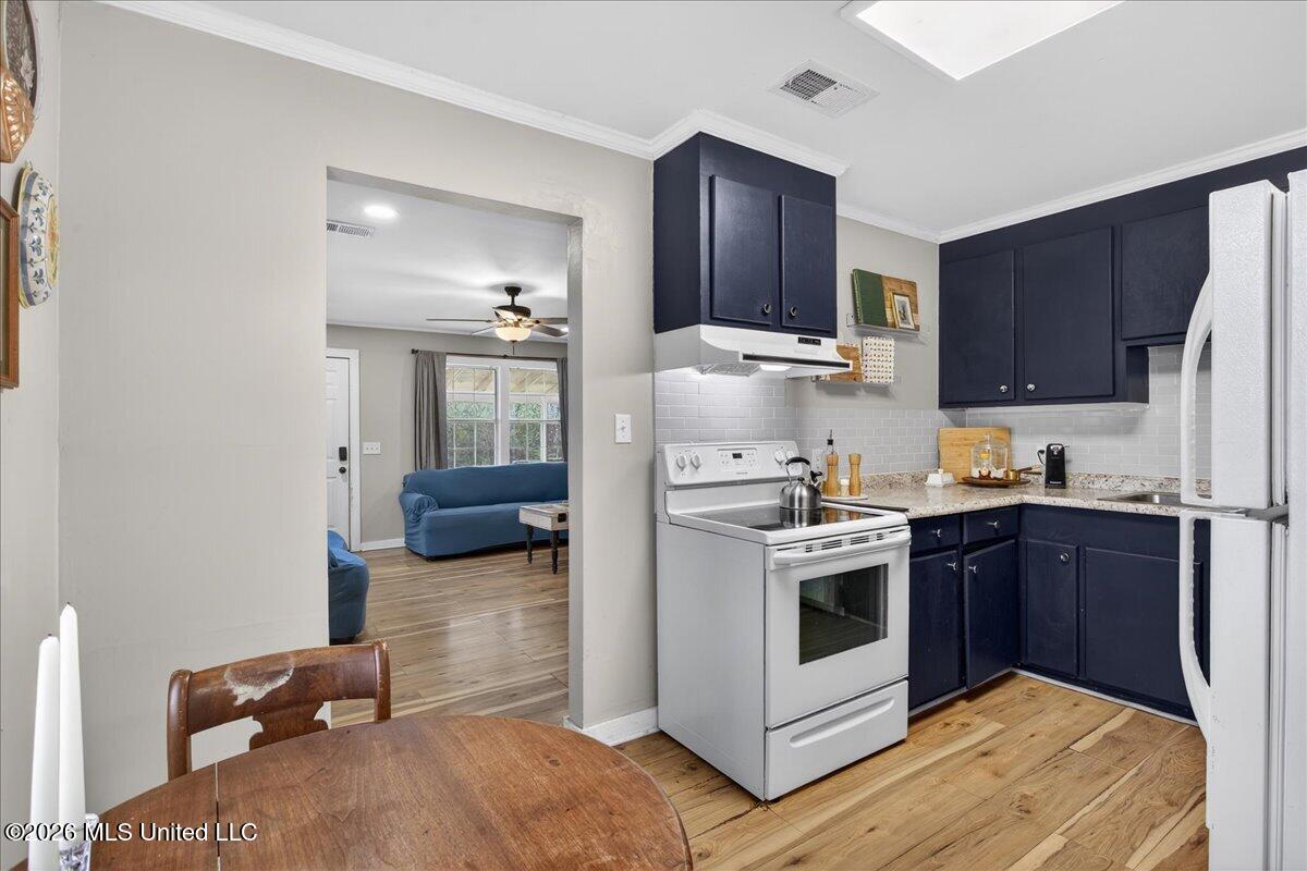 40 Burborne Street Property Photo 11