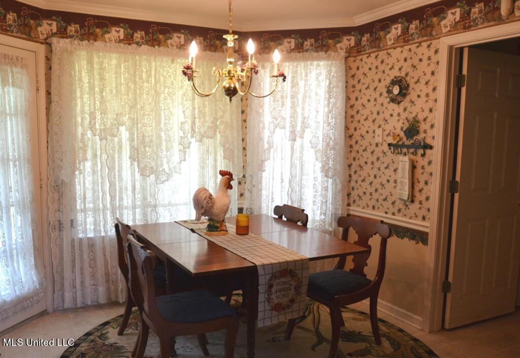 7423 Bridle Cove Property Photo 11