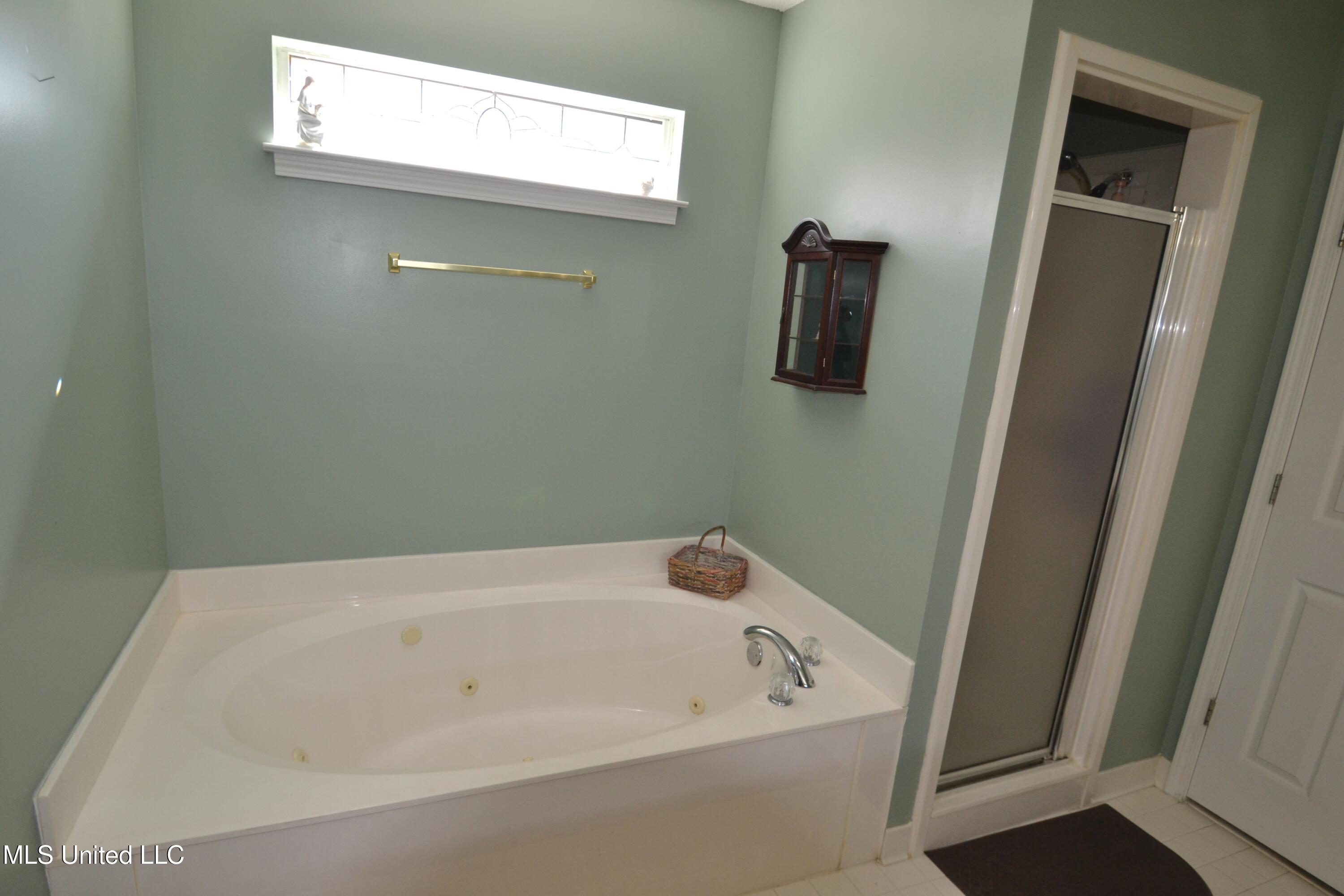 7423 Bridle Cove Property Photo 19